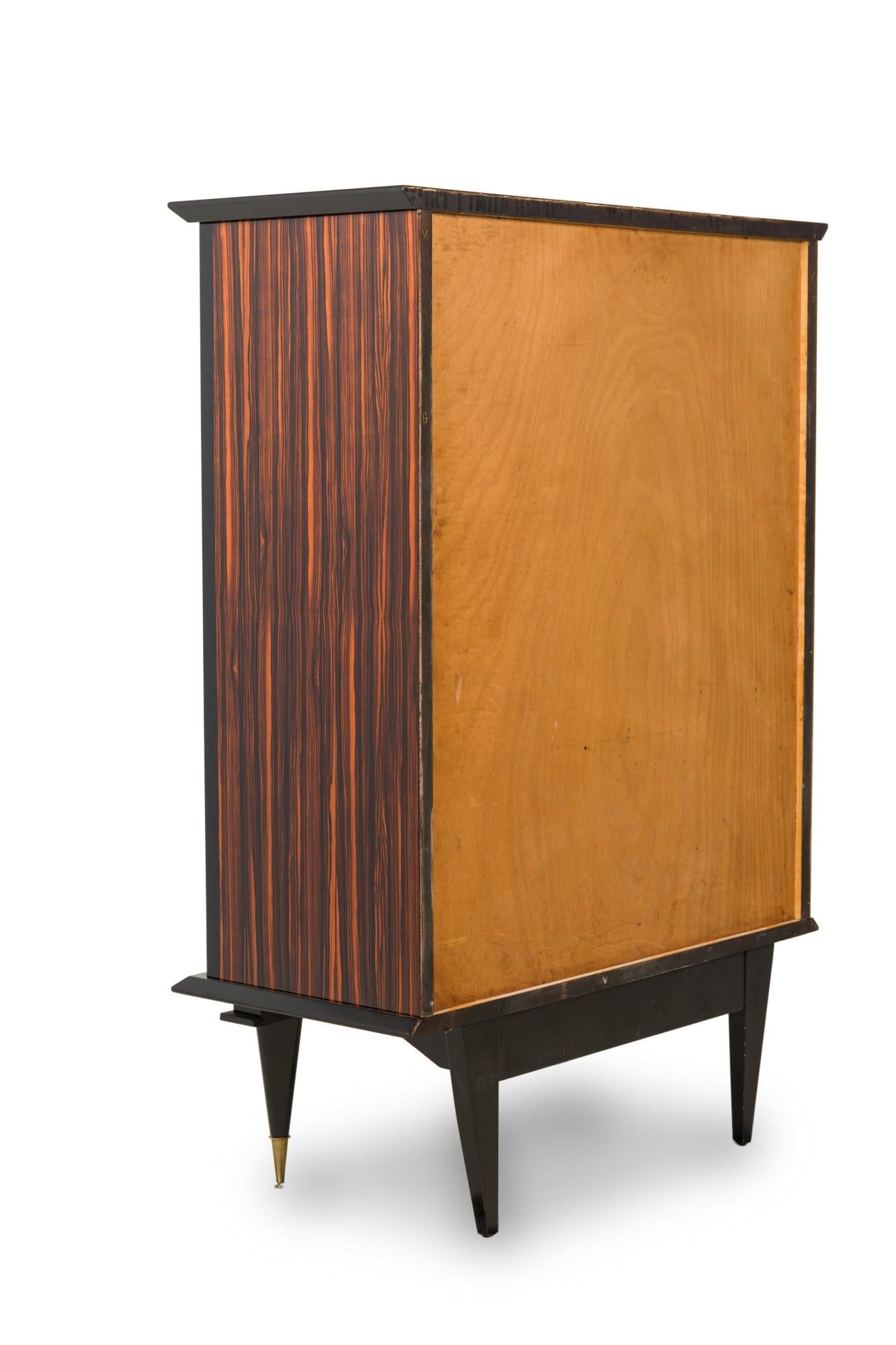 Mitte des 20. Jahrhunderts Makassar Ebenholz Holz Art Deco Stil Vitrine Kabinett im Angebot 5