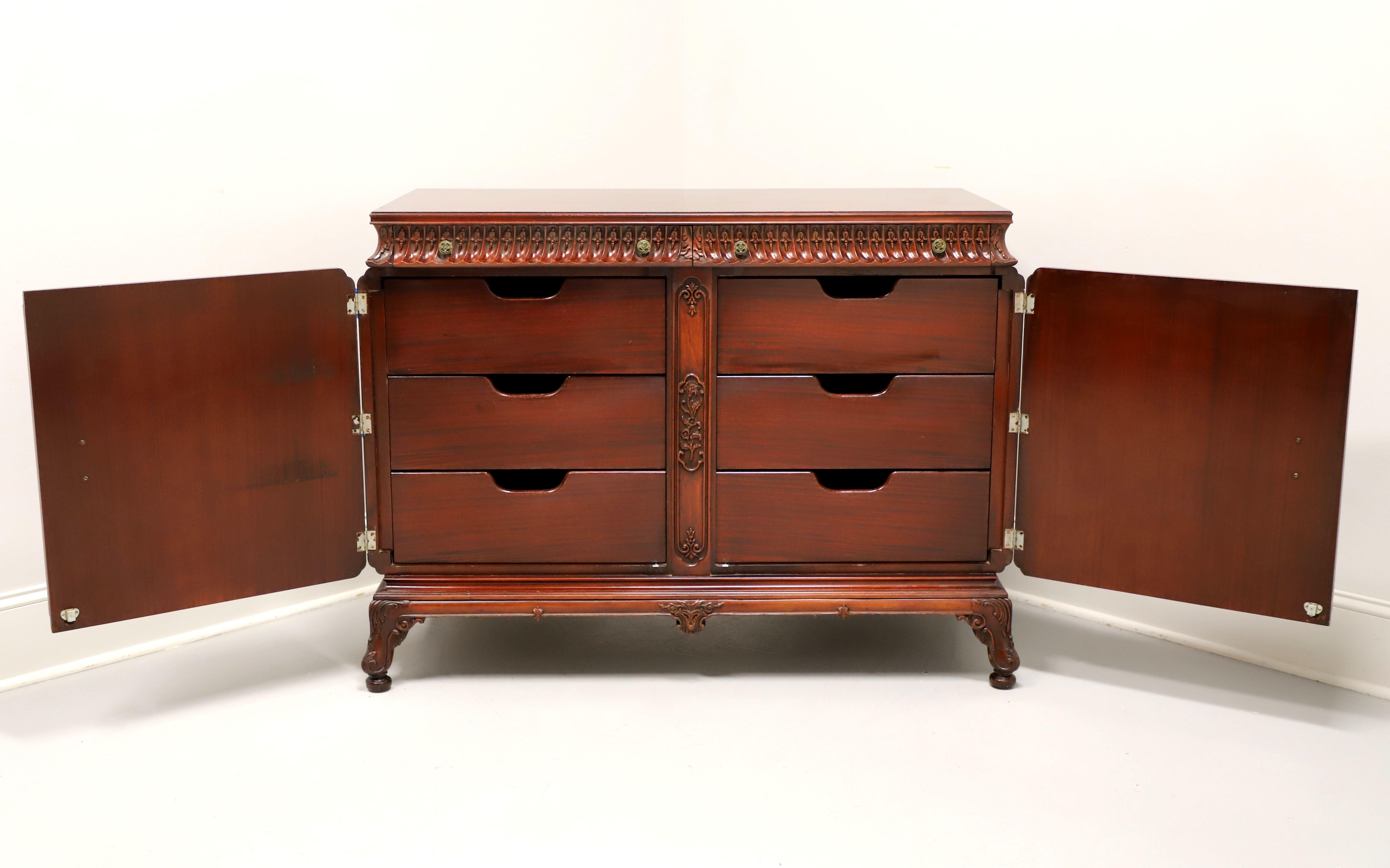 Mid 20th Century Mahogany Asian Influenced Double Dresser In Good Condition For Sale In Charlotte, NC