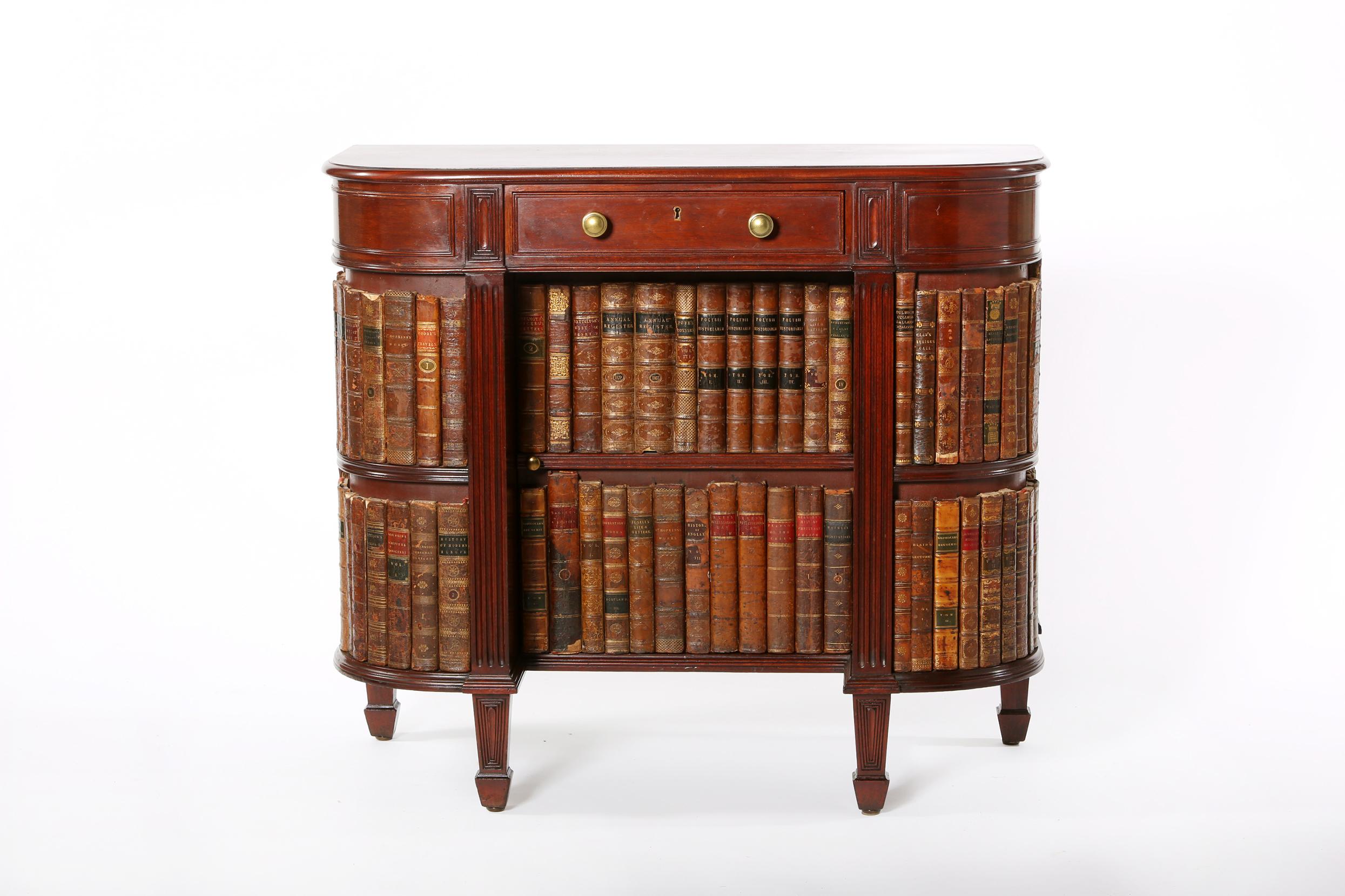 Mid-20th Century Mahogany or Books Design Writing Desk For Sale 6