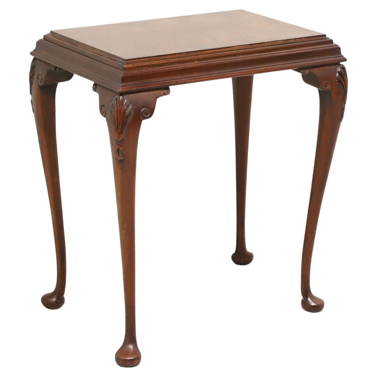 Mid20th Century Mahogany Burlwood Top Queen Anne End Side Table For Sale at 1stDibs