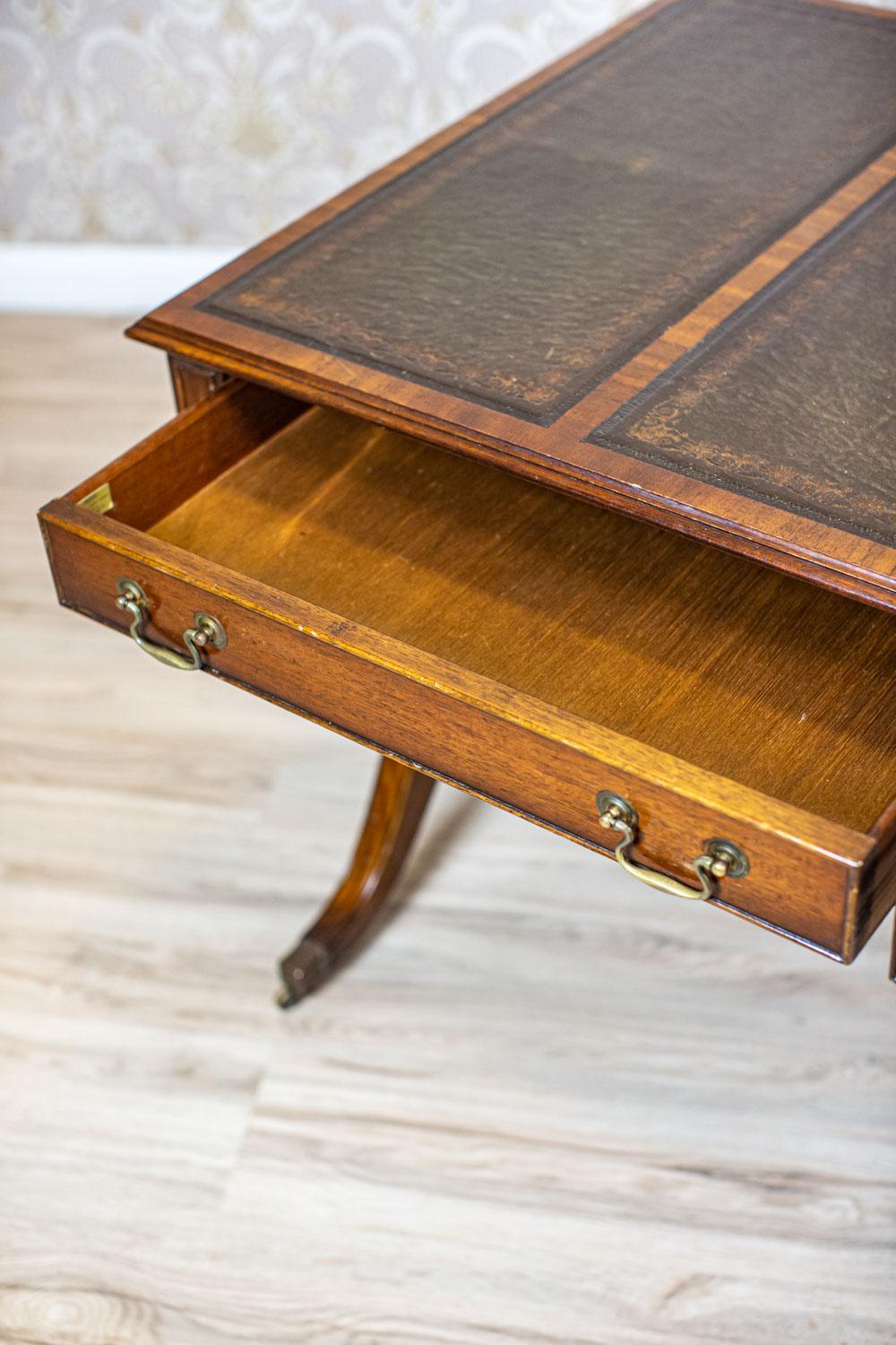 Mid-20th Century Mahogany Desk in the English Style 3