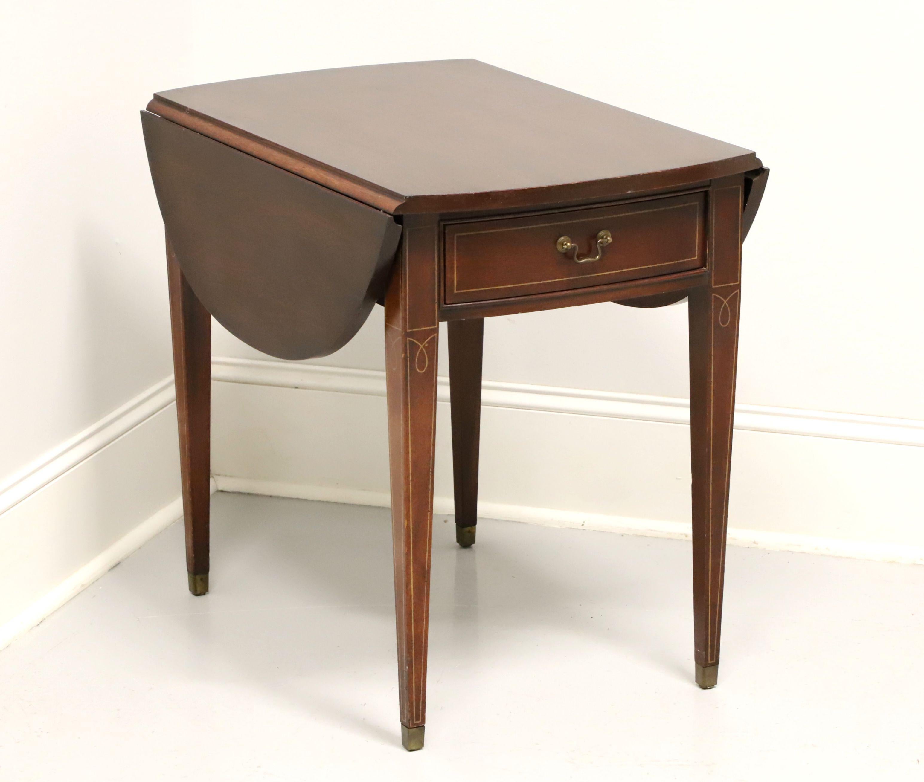 Mid 20th Century Mahogany Hepplewhite Drop-Leaf Pembroke Table For Sale 7