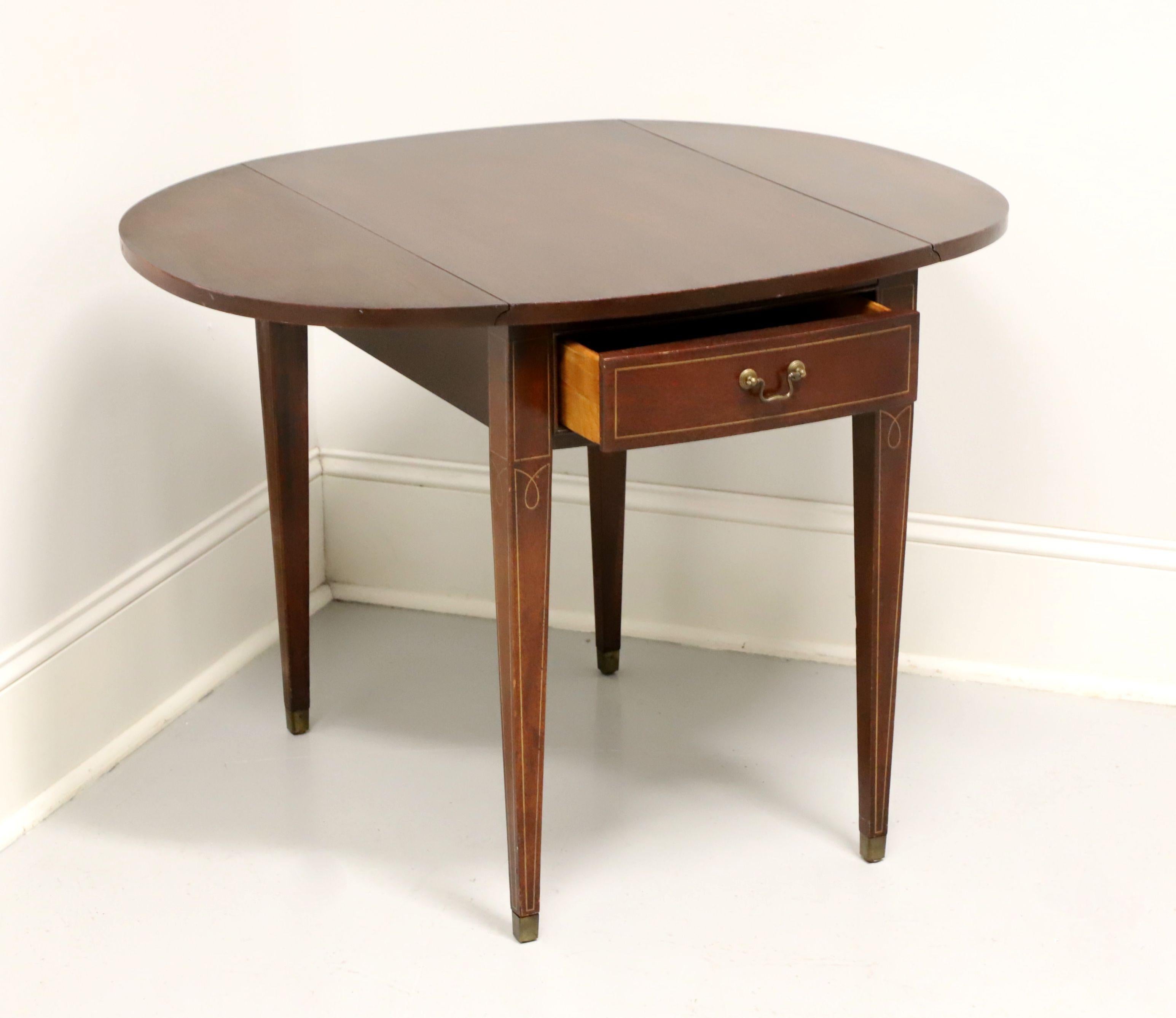 Mid 20th Century Mahogany Hepplewhite Drop-Leaf Pembroke Table For Sale 1