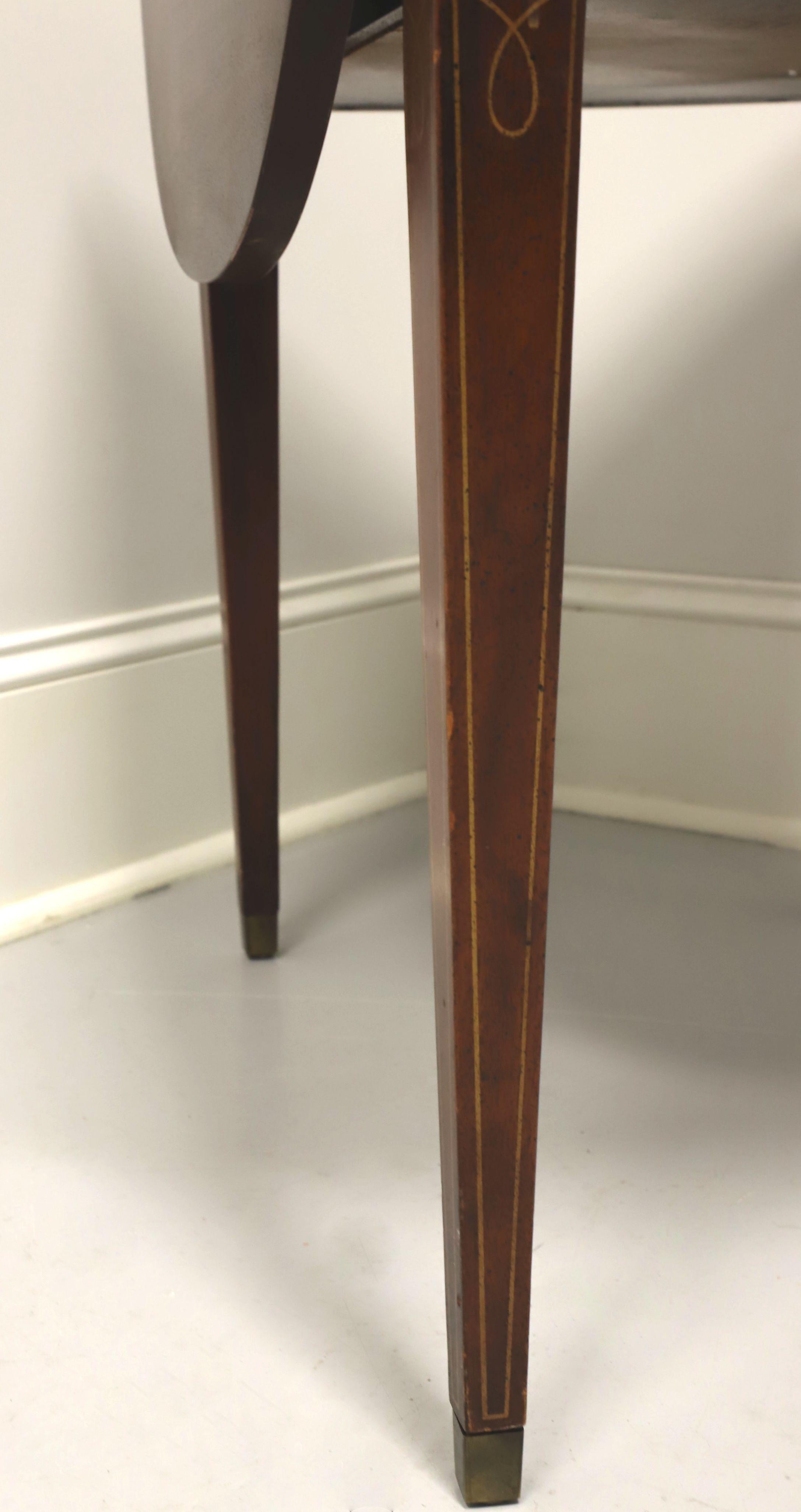 Mid 20th Century Mahogany Hepplewhite Drop-Leaf Pembroke Table For Sale 3