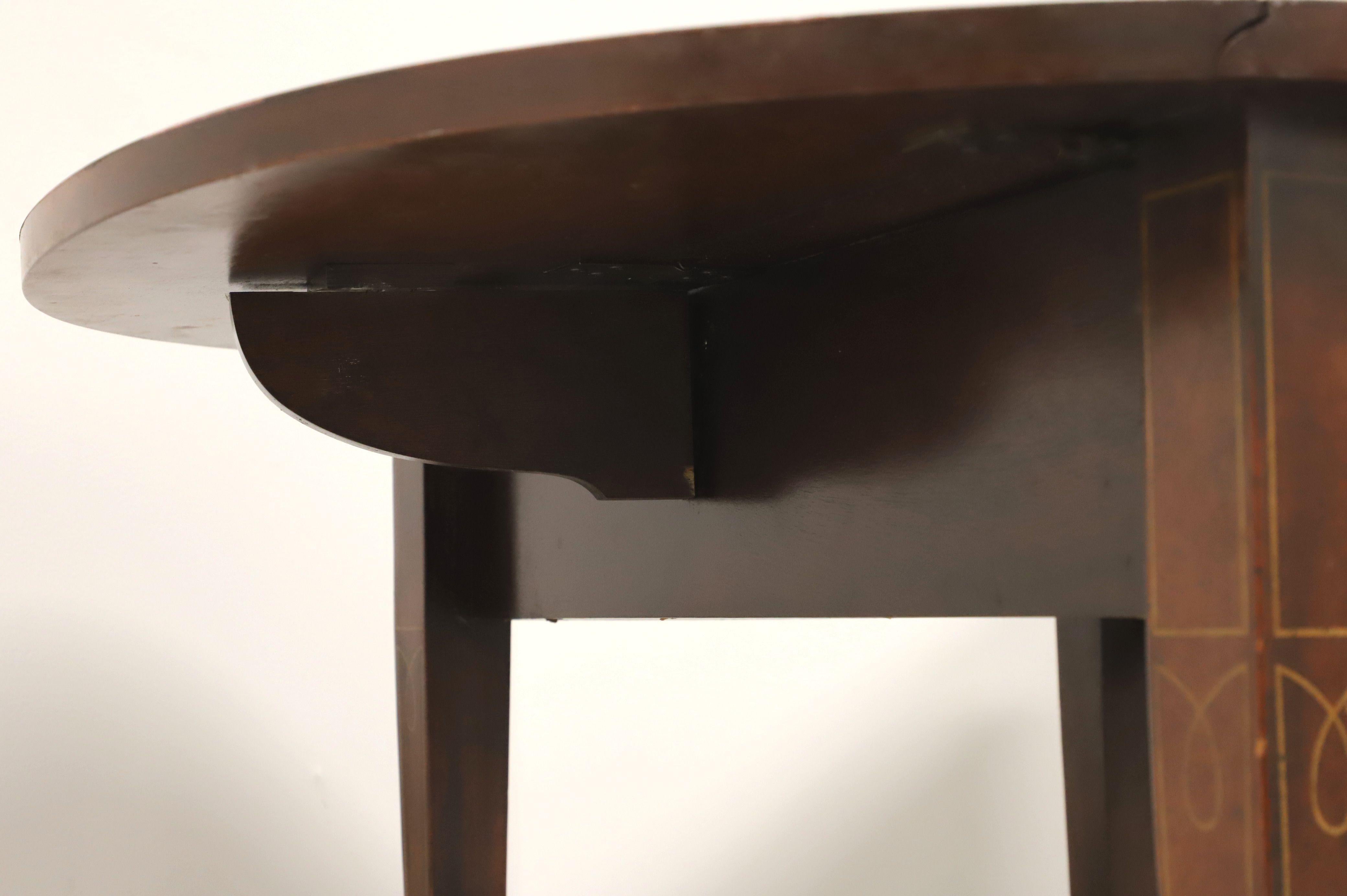 Mid 20th Century Mahogany Hepplewhite Drop-Leaf Pembroke Table For Sale 4