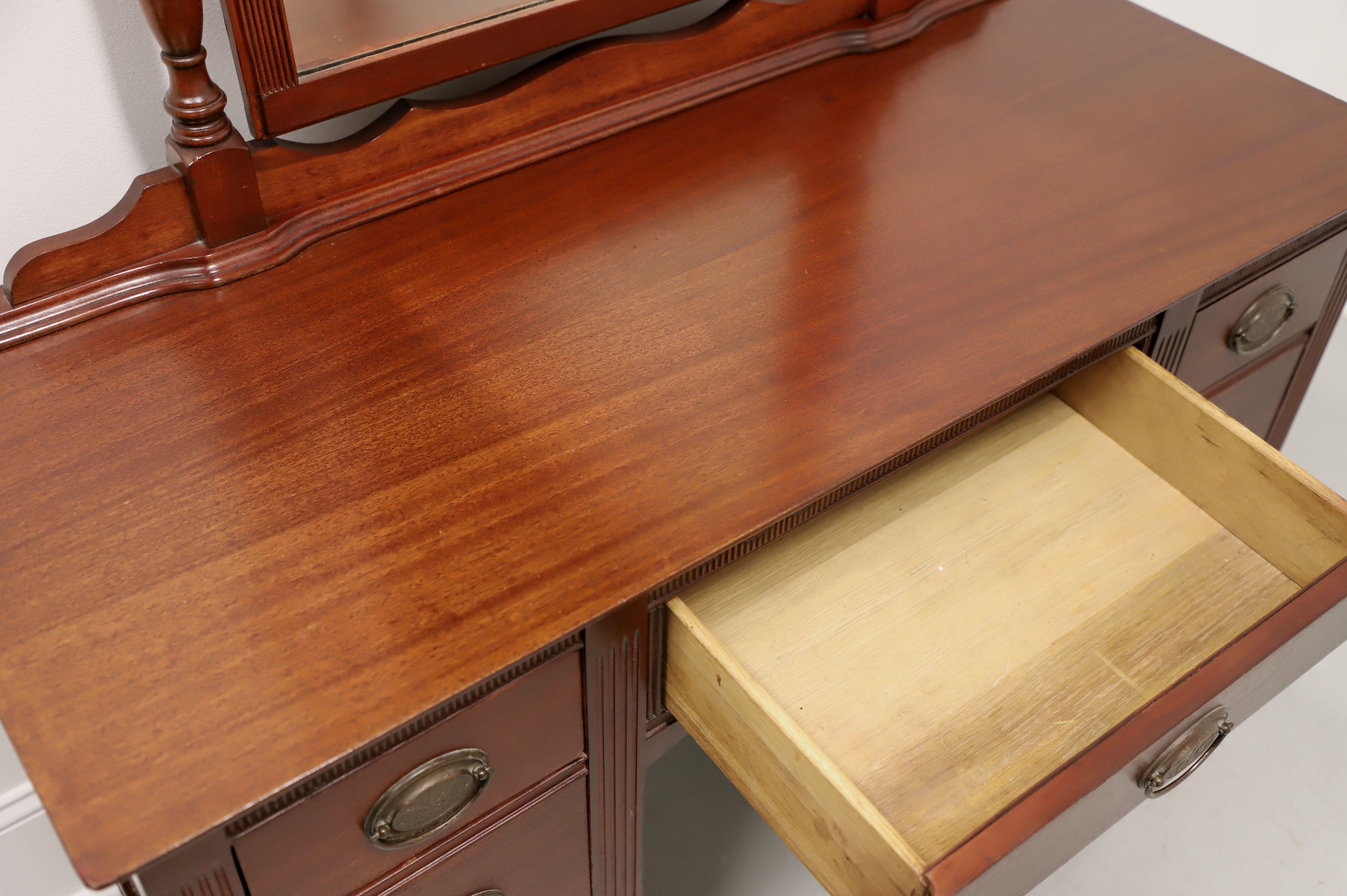 Mid 20th Century Mahogany Hepplewhite Vanity with Cheval Mirror and Side Chair For Sale 2