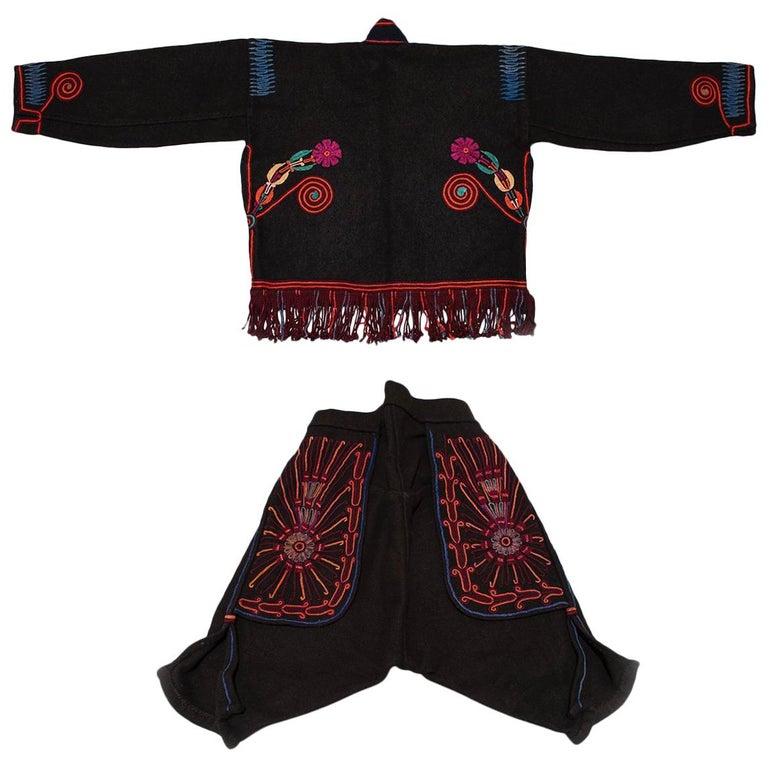 Mid-20th Century Man's Ceremonial (cofradía) Outfit, Chichicastenango, Guatemala For Sale