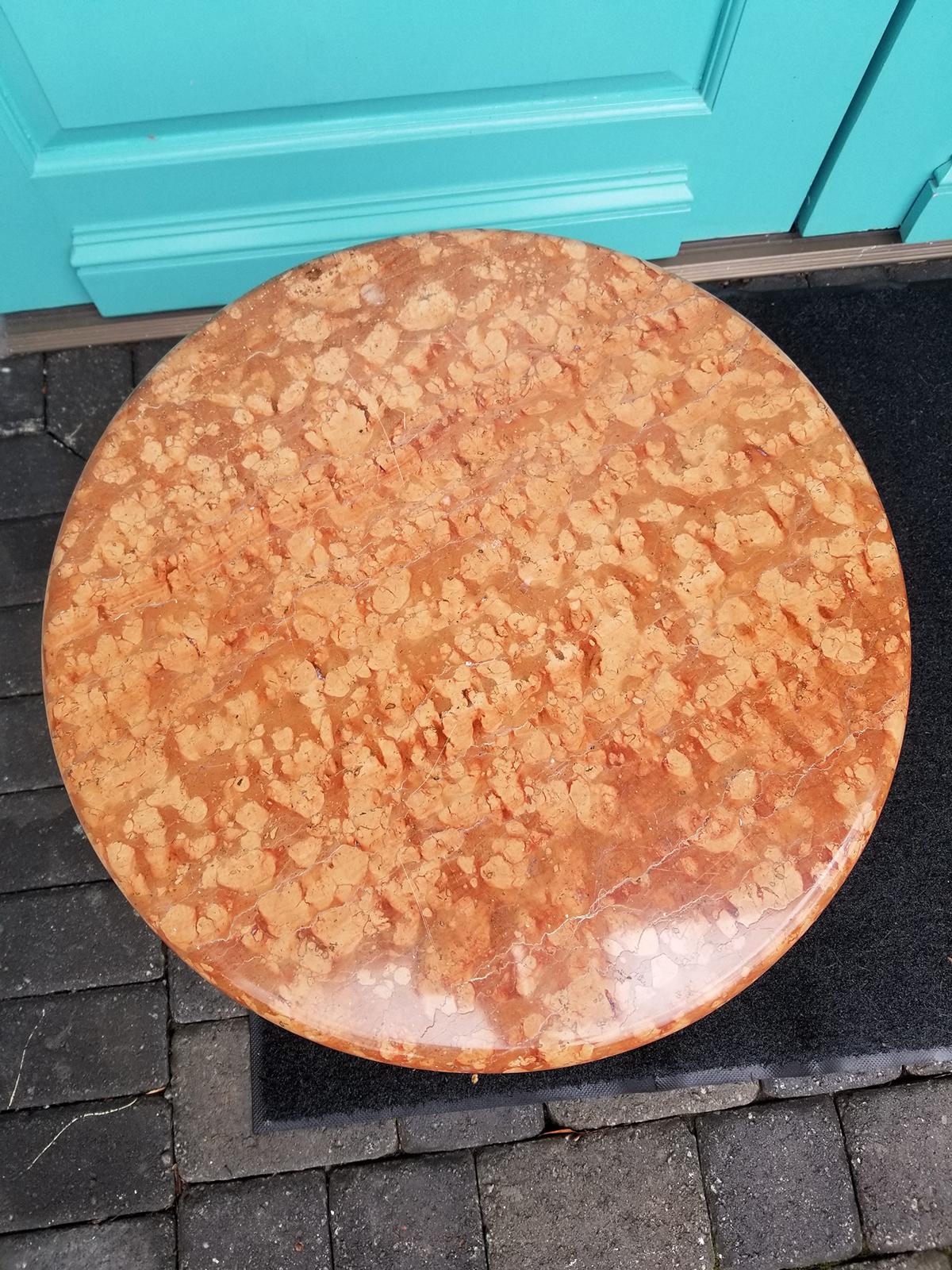 Mid-20th Century Marble-Top Table with Iron Pineapple Pedestal Base In Good Condition For Sale In Atlanta, GA