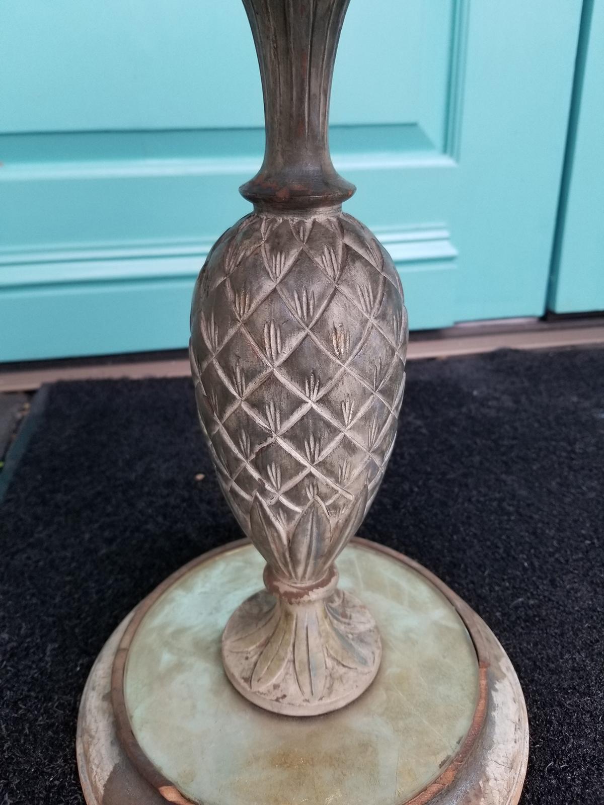 Mid-20th Century Marble-Top Table with Iron Pineapple Pedestal Base For Sale 1