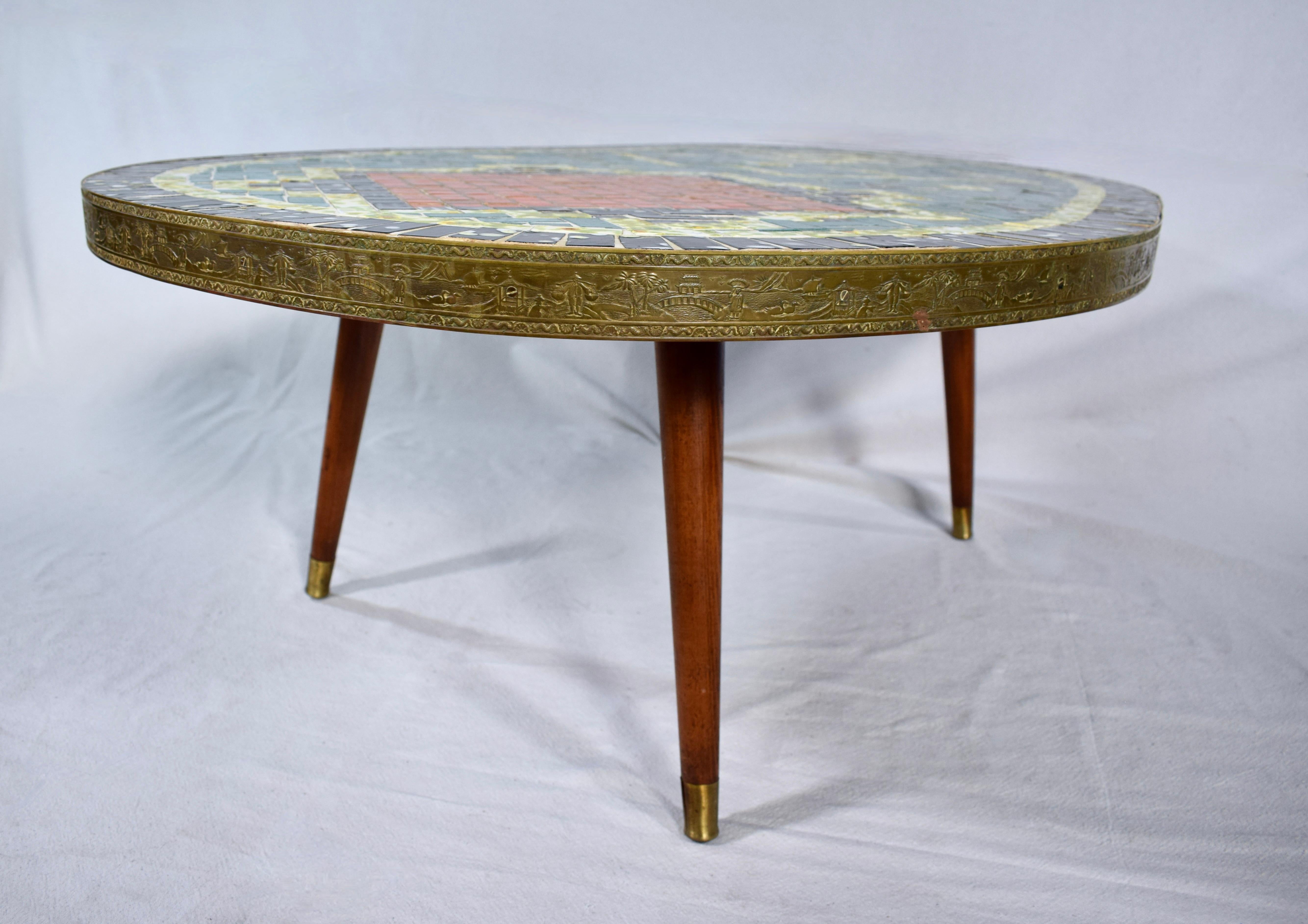 Table Boomerang en mosaïque de style Martz du milieu du 20e siècle en vente 5