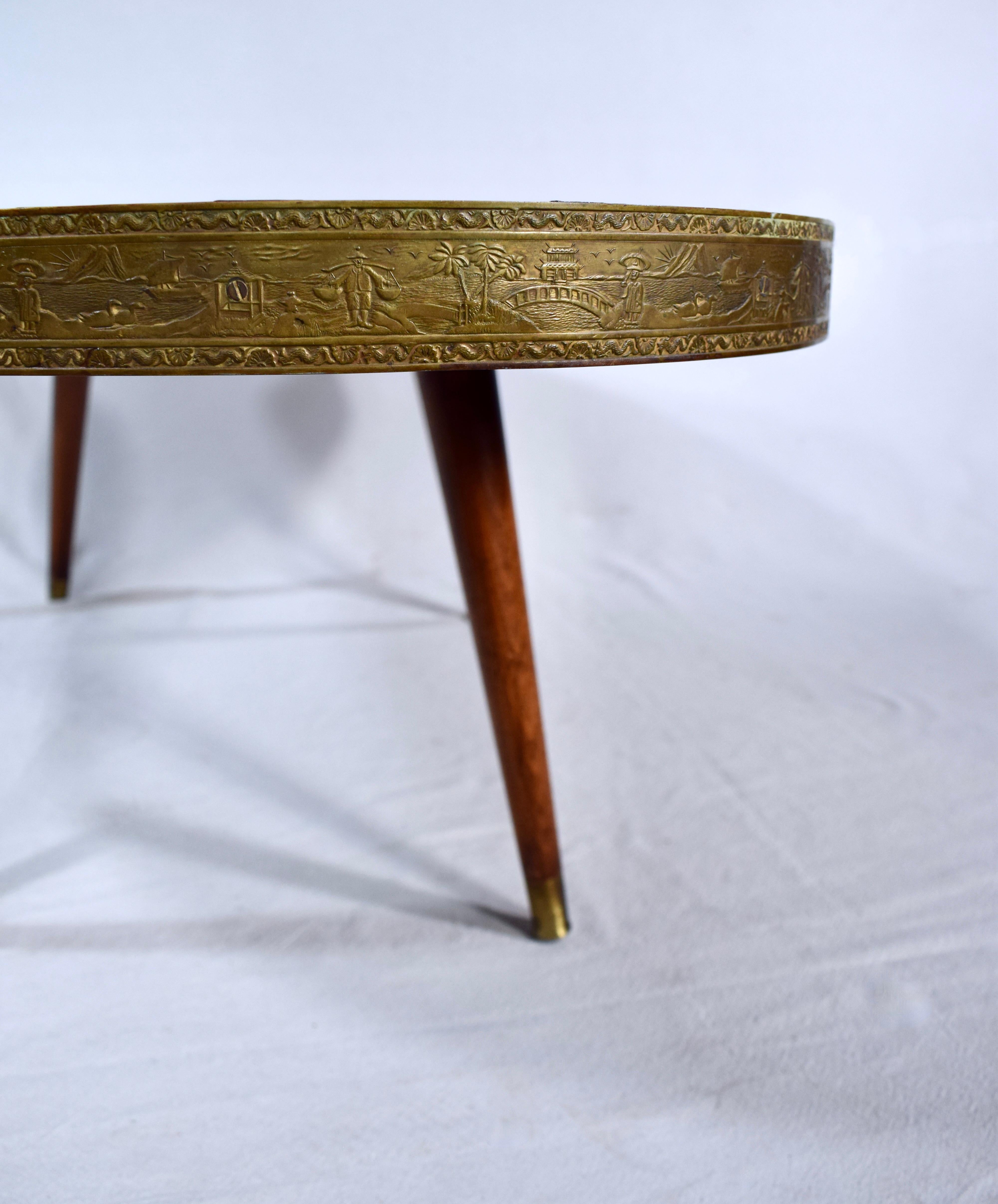 Table Boomerang en mosaïque de style Martz du milieu du 20e siècle en vente 1