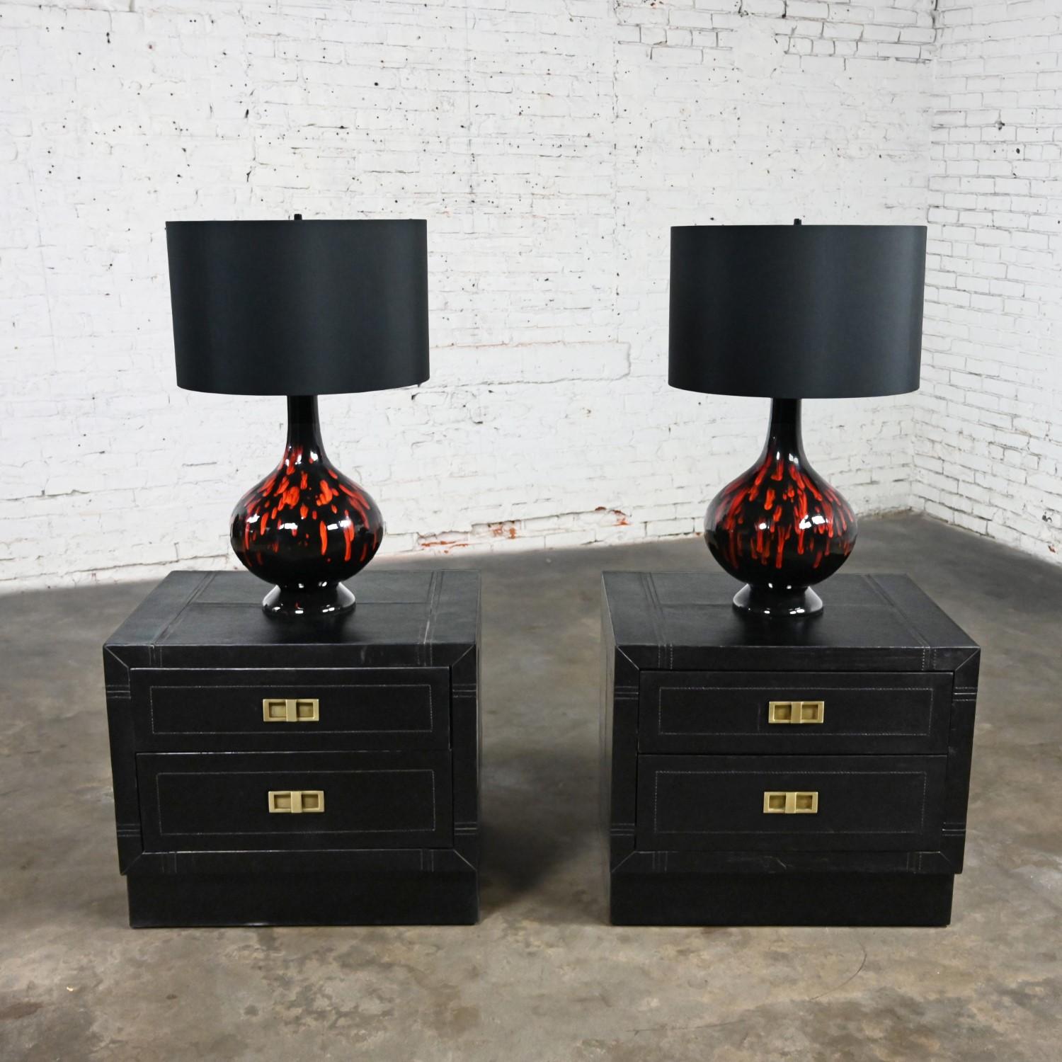 Paire de lampes MCM du milieu du 20e siècle en céramique orange et noire à glaçure brillante en vente 13