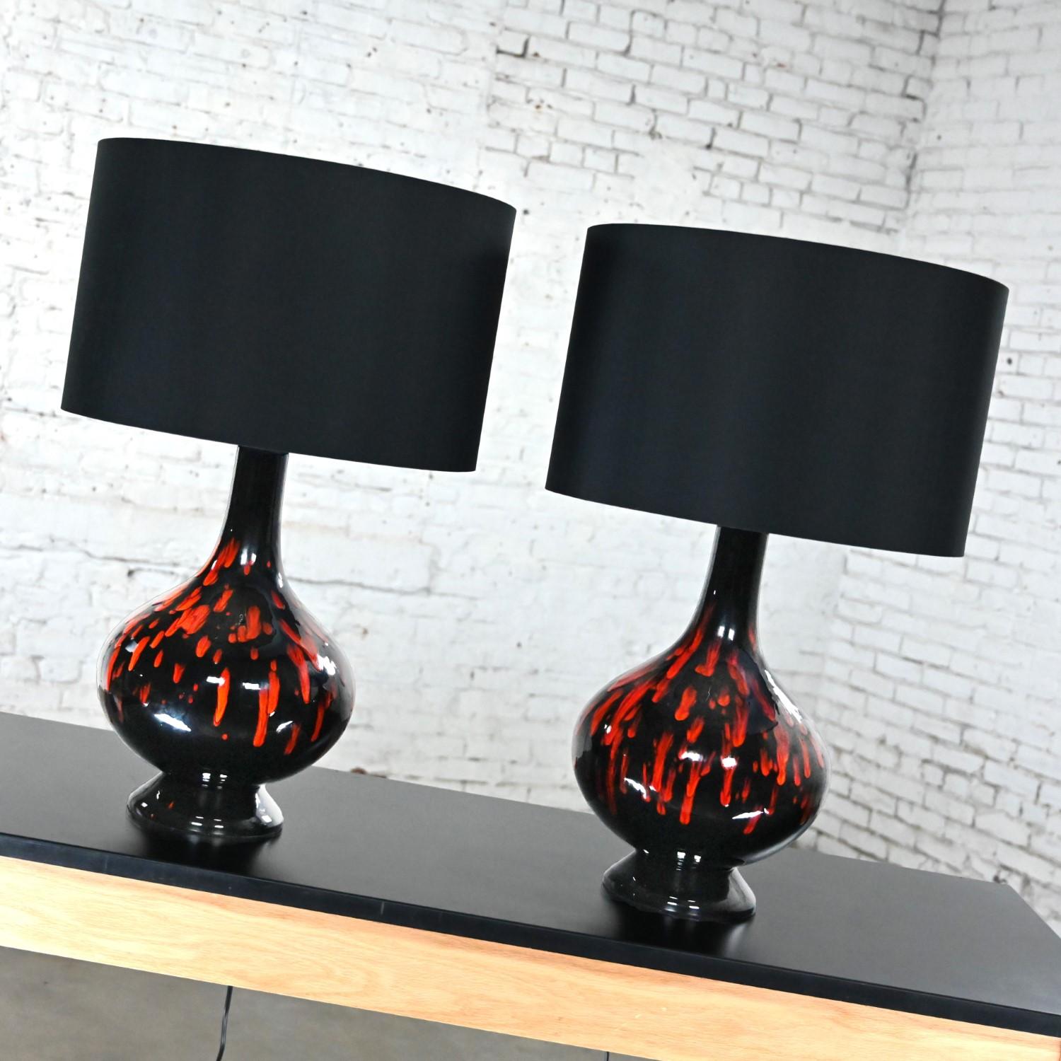 Mid-20th Century MCM Ceramic Orange & Black Glossy Drip Glaze Lamps, a Pair For Sale 1