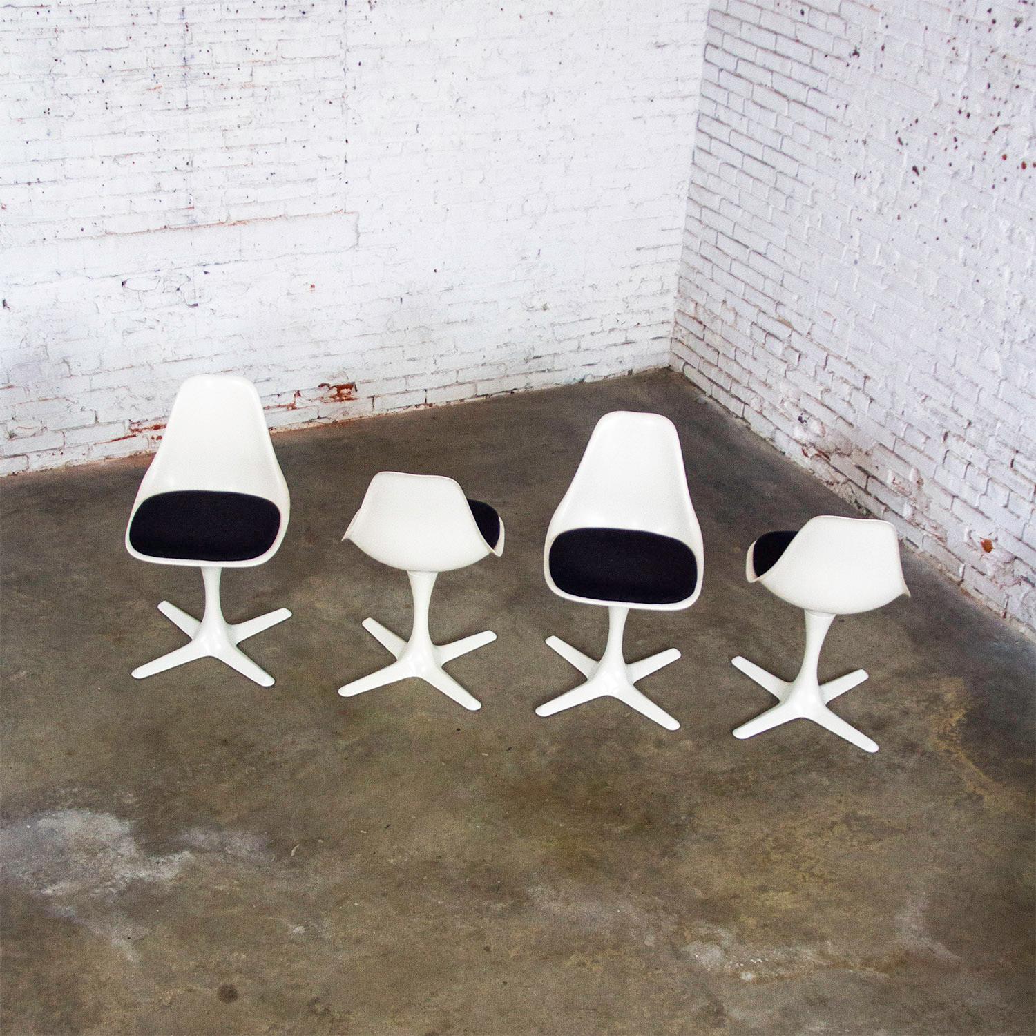 American Mid-20th Century MCM Tulip Chairs White Shell & Black Cushions by Burke Set of 4 For Sale