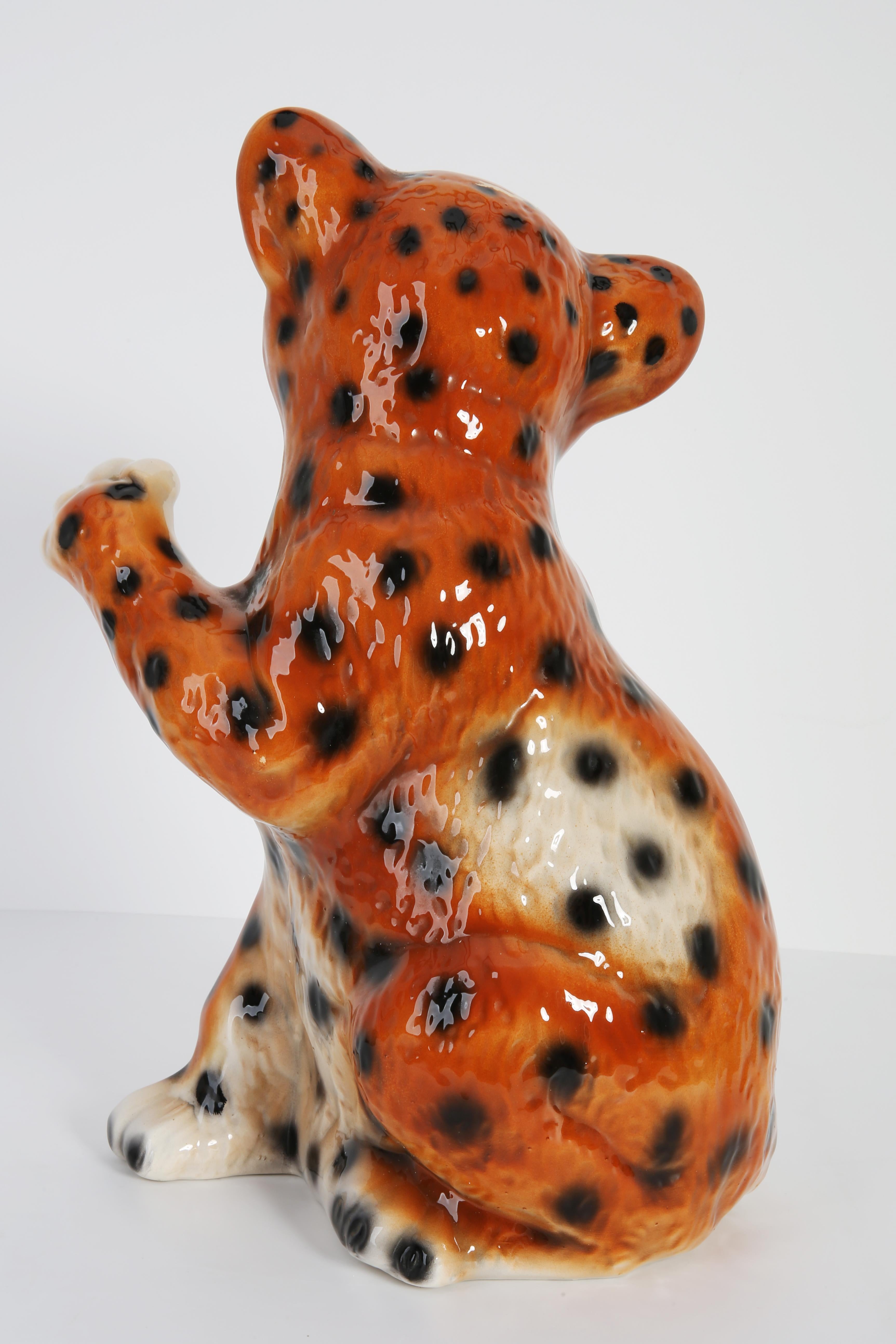 Mid 20th Century Medium Ceramic Leopard Decorative Sculpture, Italy, 1960s For Sale 1