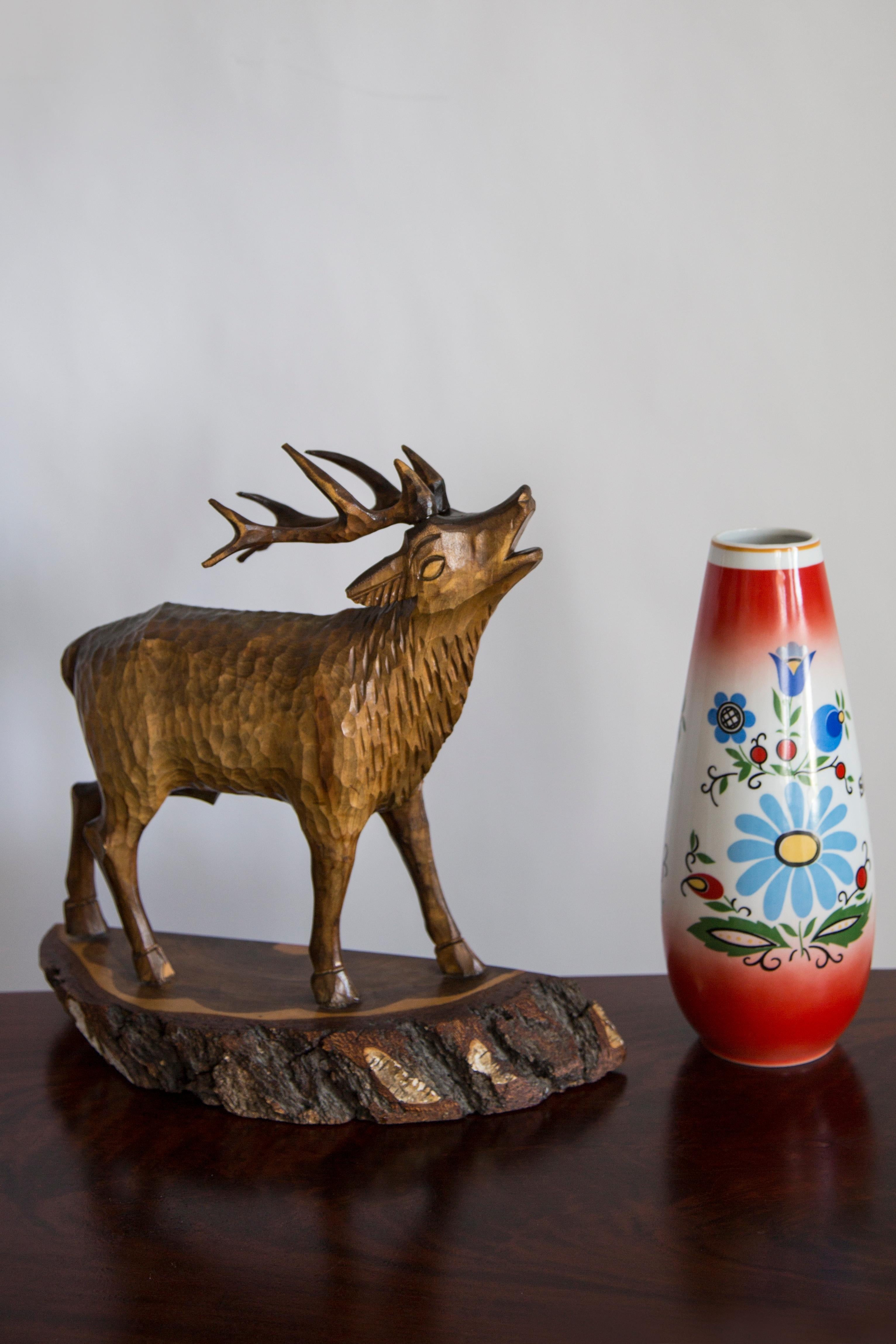 Polish sculpture, original good vintage condition. Unique hand made item. Deep was produced in 60s in Poland.
