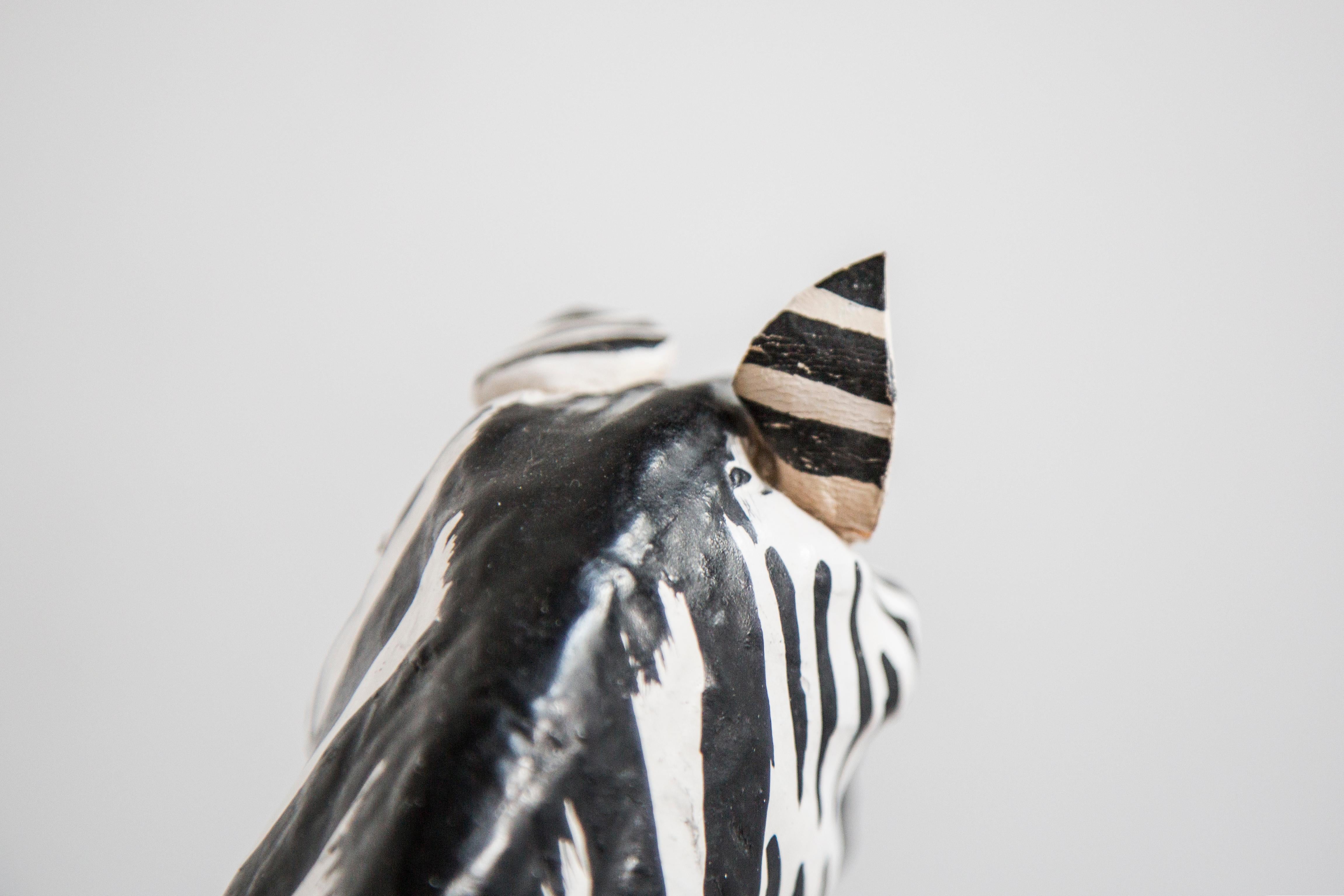 Mid-20th Century Medium Zebra Gypsum Sculpture, France, 1960s For Sale 10