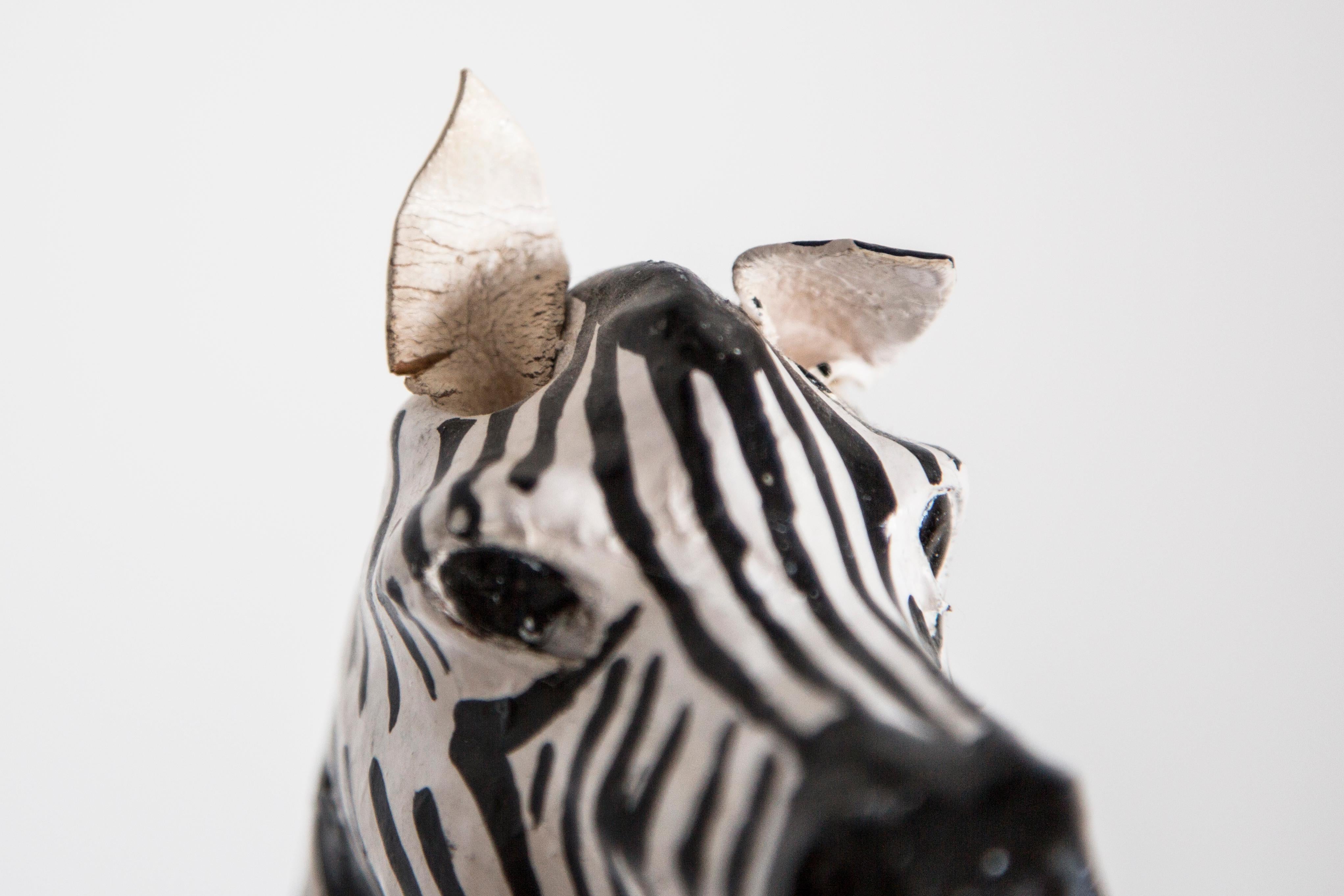 Mid-20th Century Medium Zebra Gypsum Sculpture, France, 1960s For Sale 12