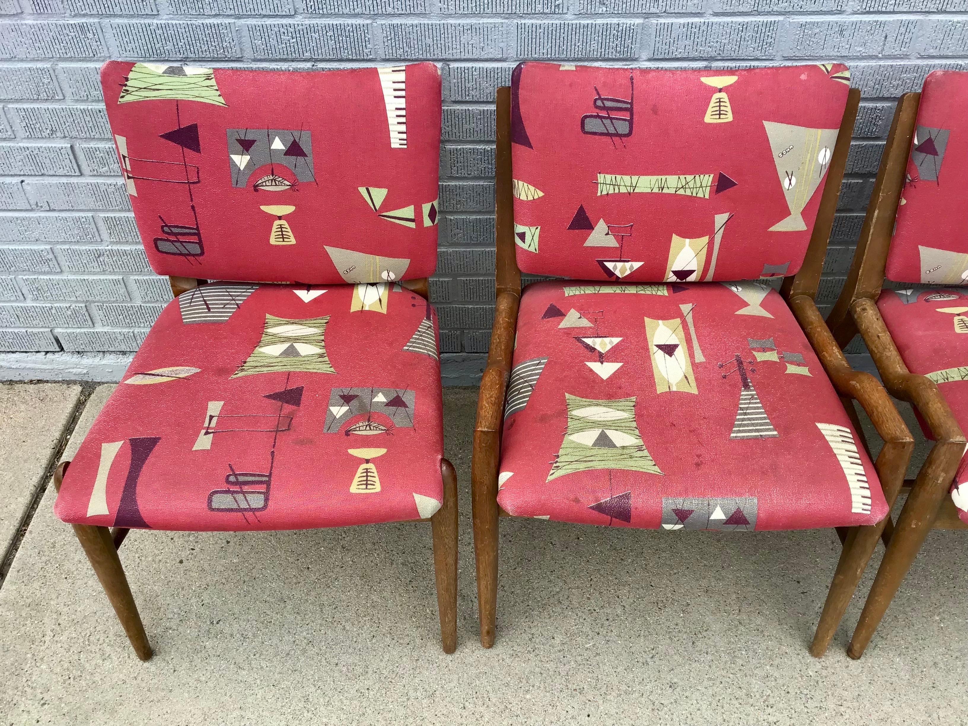 Américain Mid 20th Century Mid Century Dining Chairs by John Keal, Set of 4 en vente