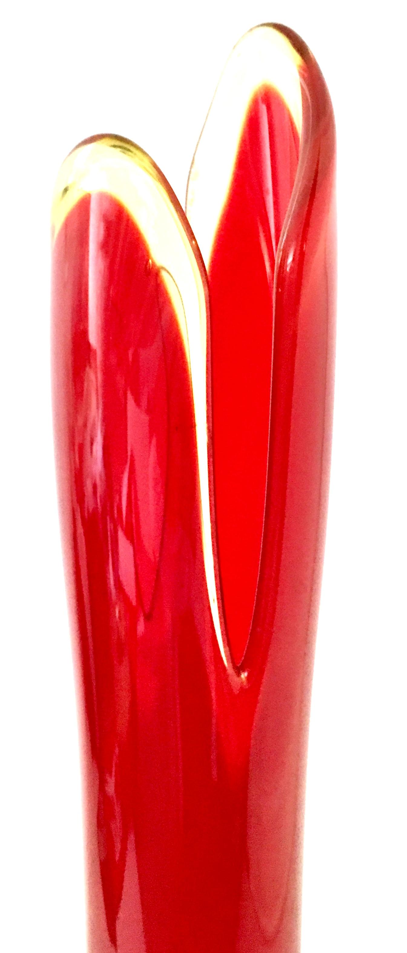 Mid-20th Century Modern American Blown Art Slag Glass Vase In Good Condition In West Palm Beach, FL