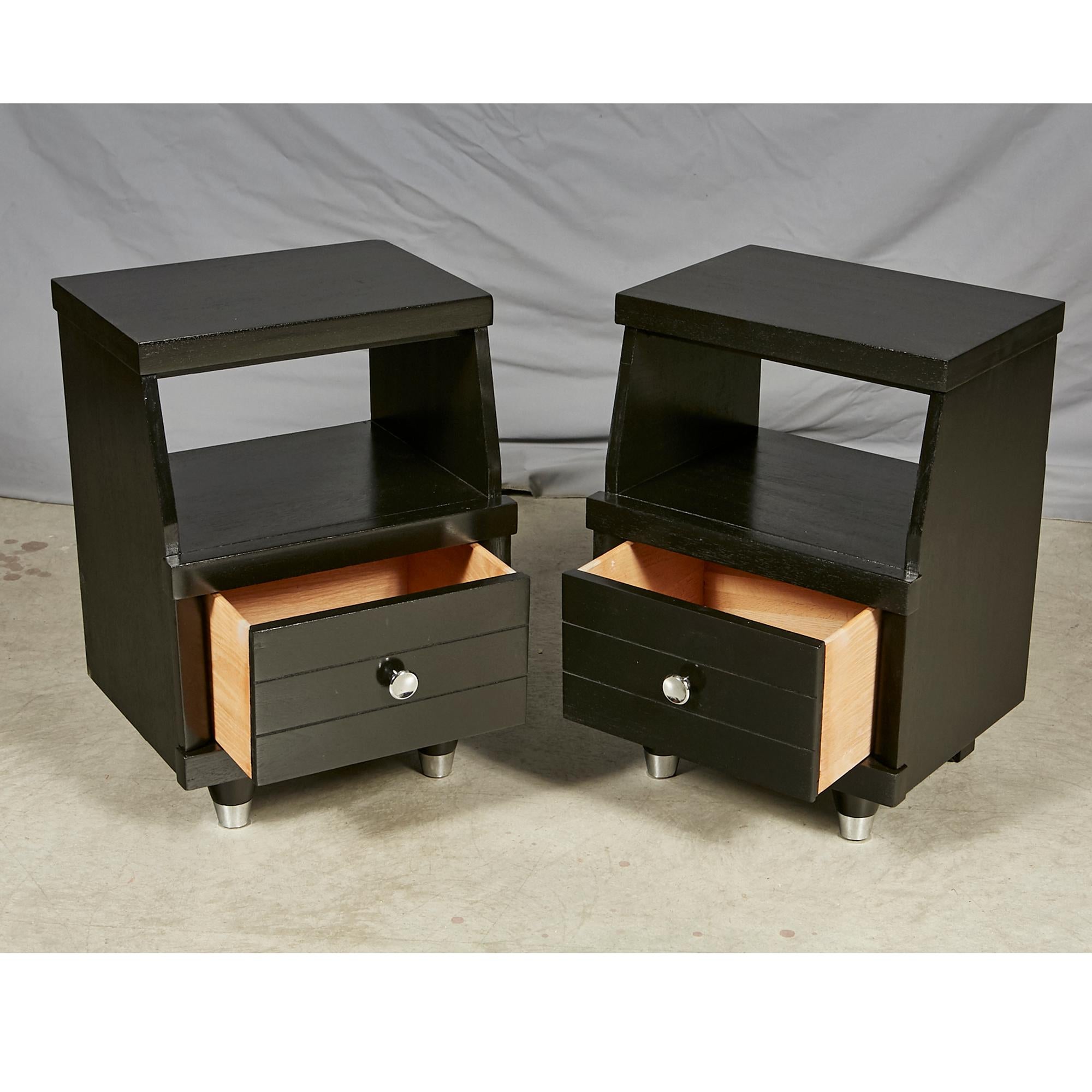 Chrome Mid-20th Century Modern Black Lacquered Nightstands, Pair For Sale