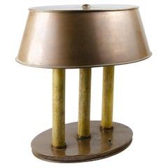 Lampe de table Bouillotte moderne du milieu du 20e siècle avec corps et abat-jour en laiton, Italie