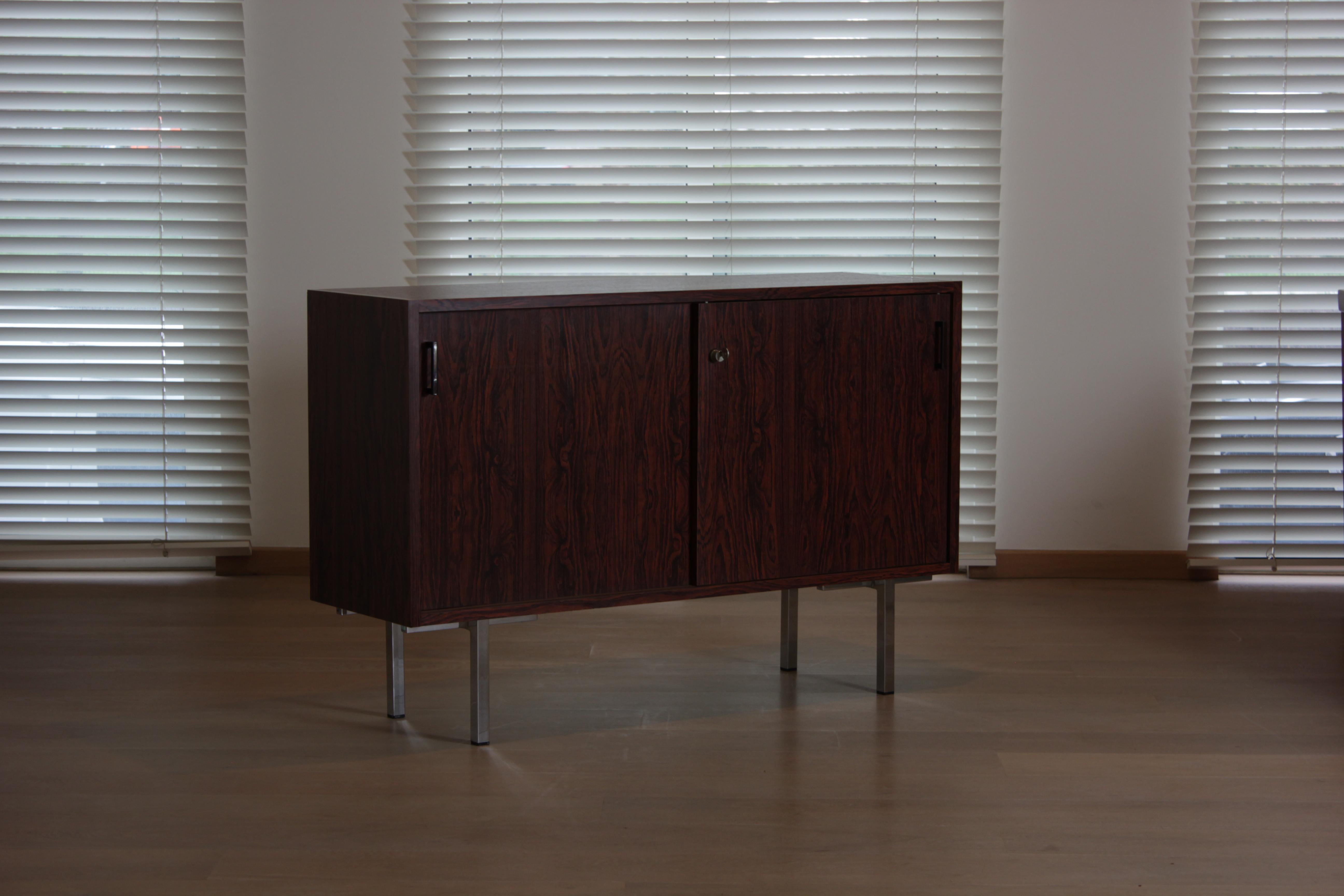 Mid-Century Modern Mid 20th Century Modern Credenza attributed to Alfred Hendrickx for Belform For Sale