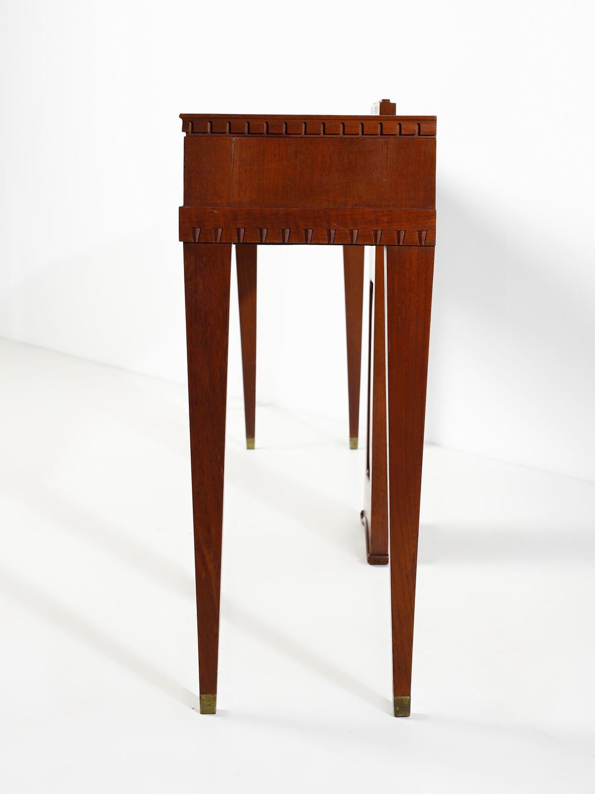 Italian Mid-20th Century Modern Five drawers console by Mario Quarti, Italy 1940s For Sale