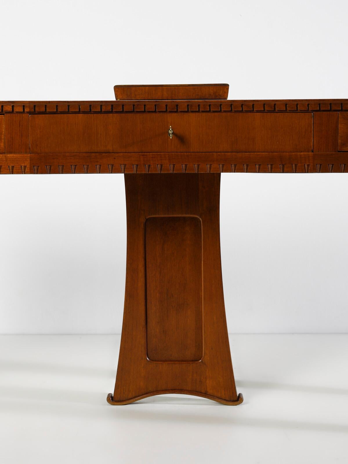 Metal Mid-20th Century Modern Five drawers console by Mario Quarti, Italy 1940s For Sale
