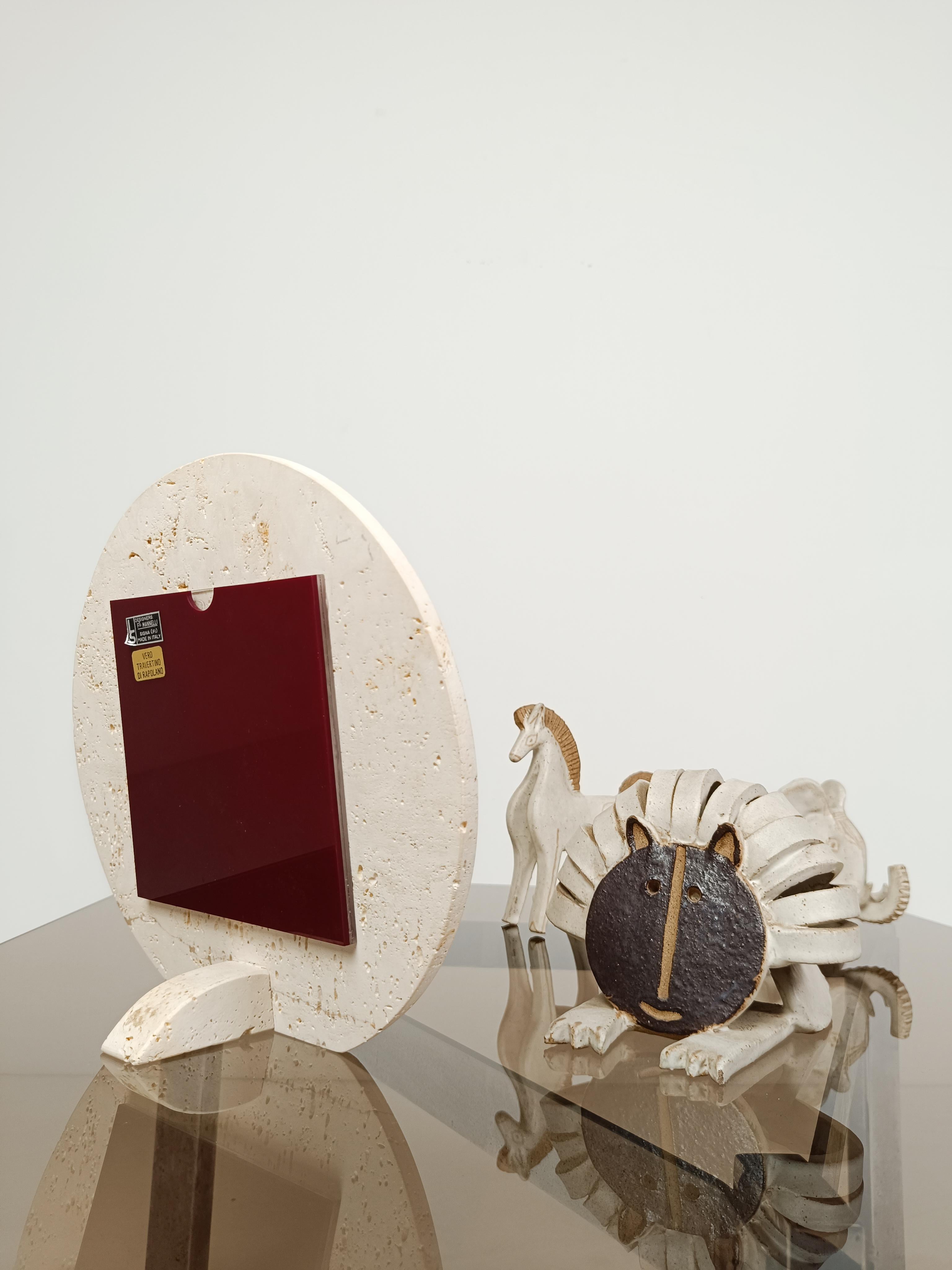 Mid 20th Century Modern Picture Frame in Travertine Marble By Fratelli Mannelli For Sale 6