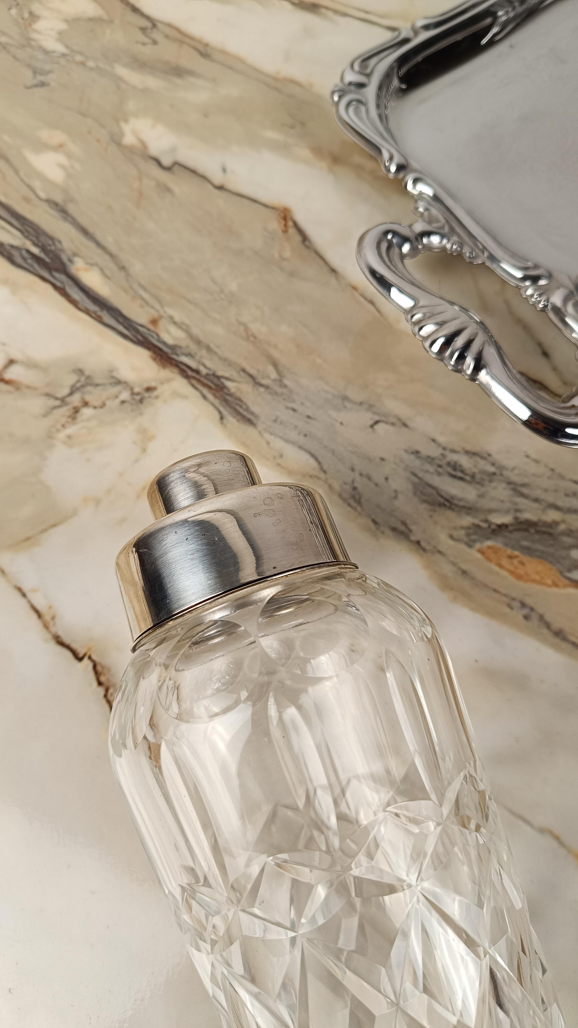 Moderner Shaker aus geschliffenem Glas und versilbert, Mitte des 20. Jahrhunderts, 60er Jahre im Angebot 1