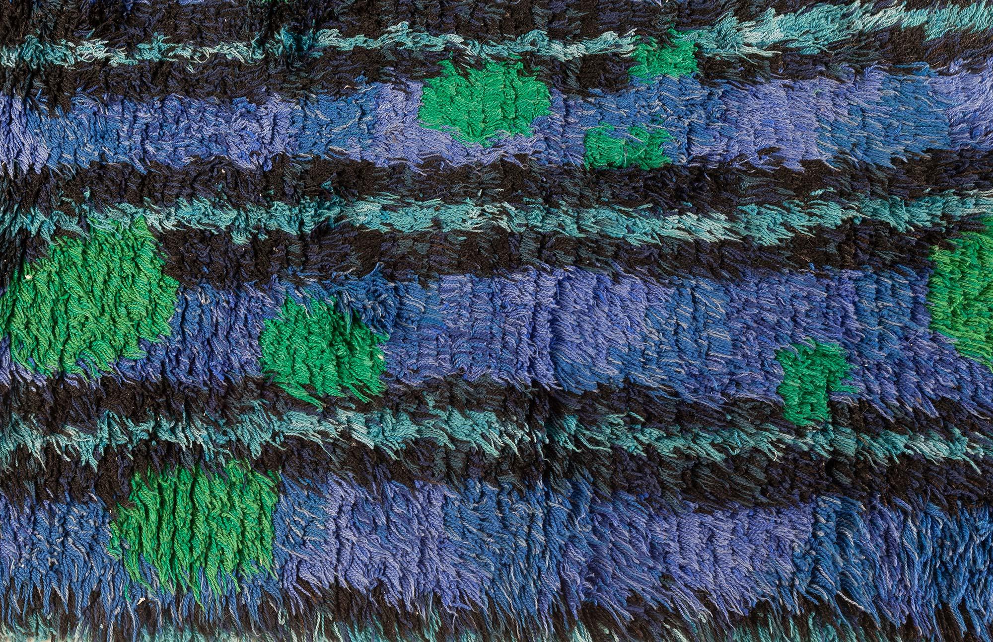 Mid-20th Century Modern Swedish Rya green, blue rug
Size: 4'5