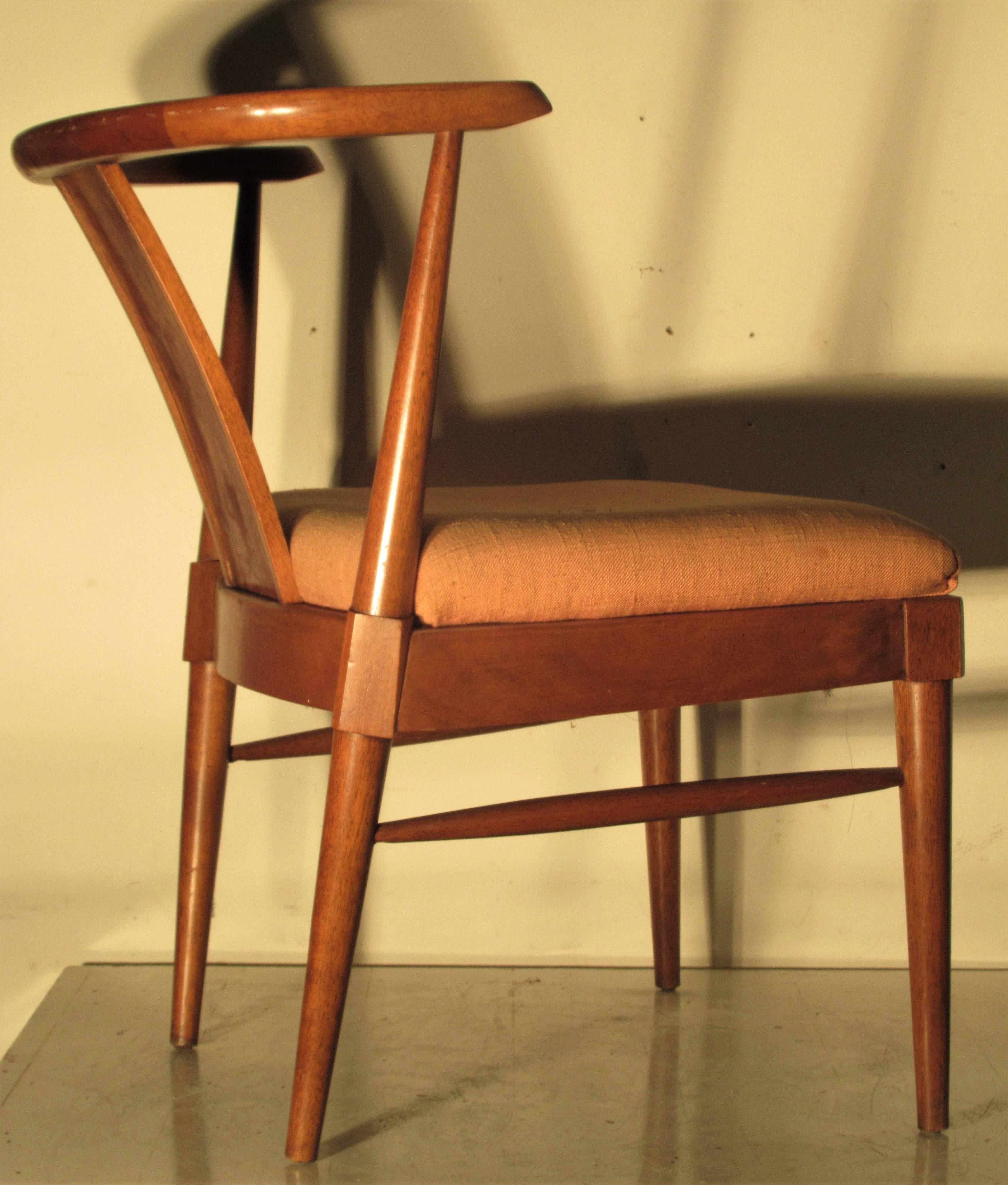 Mid-20th Century Modern Wishbone Chairs Style of Tomlinson 5