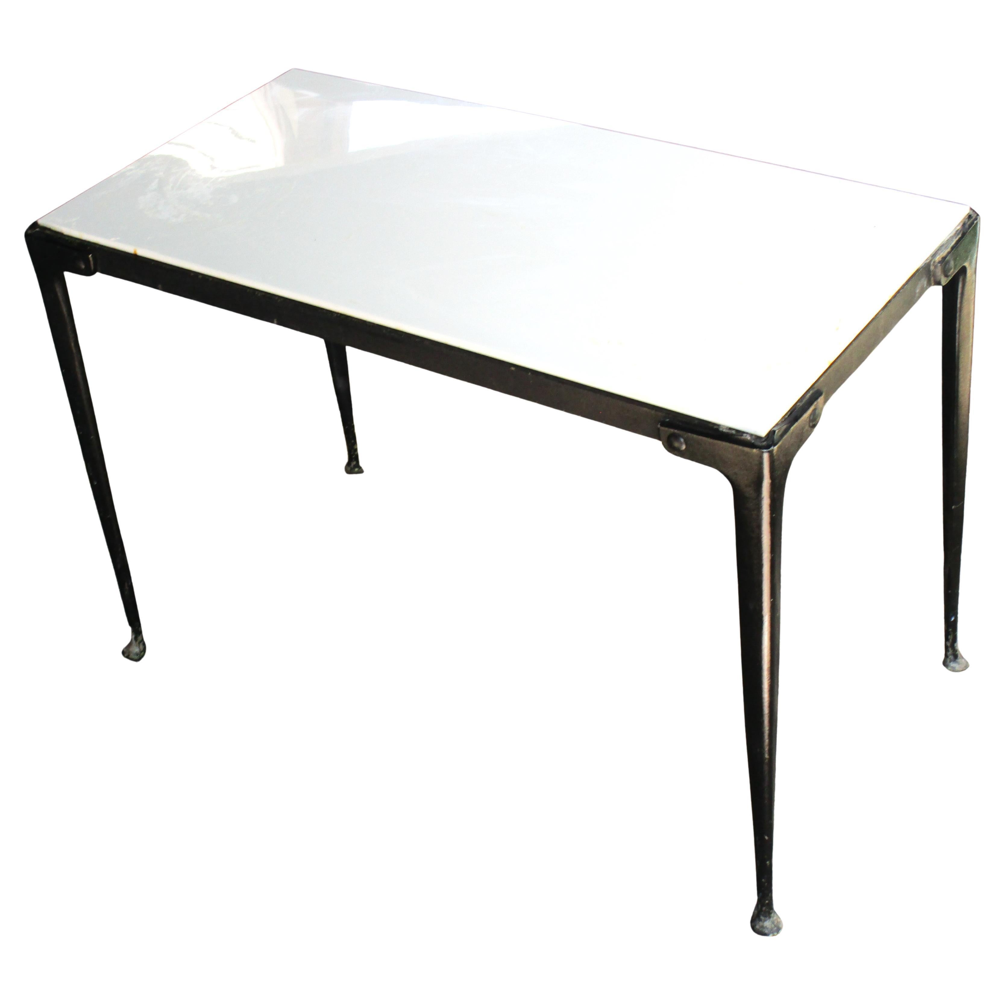 Modernist Enameled Aluminum Coffee Table w/ Vitrolite Top In Good Condition For Sale In Rochester, NY