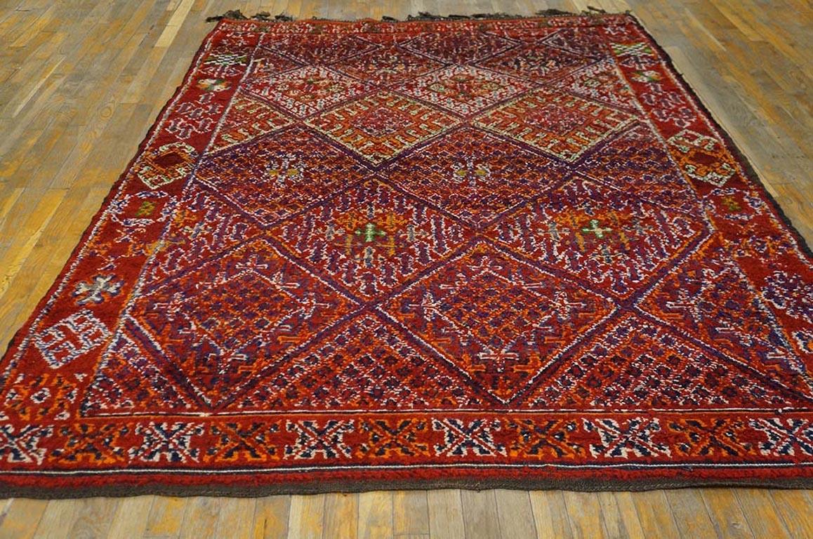 Marokkanischer Teppich aus der Mitte des 20. Jahrhunderts ( 5'9