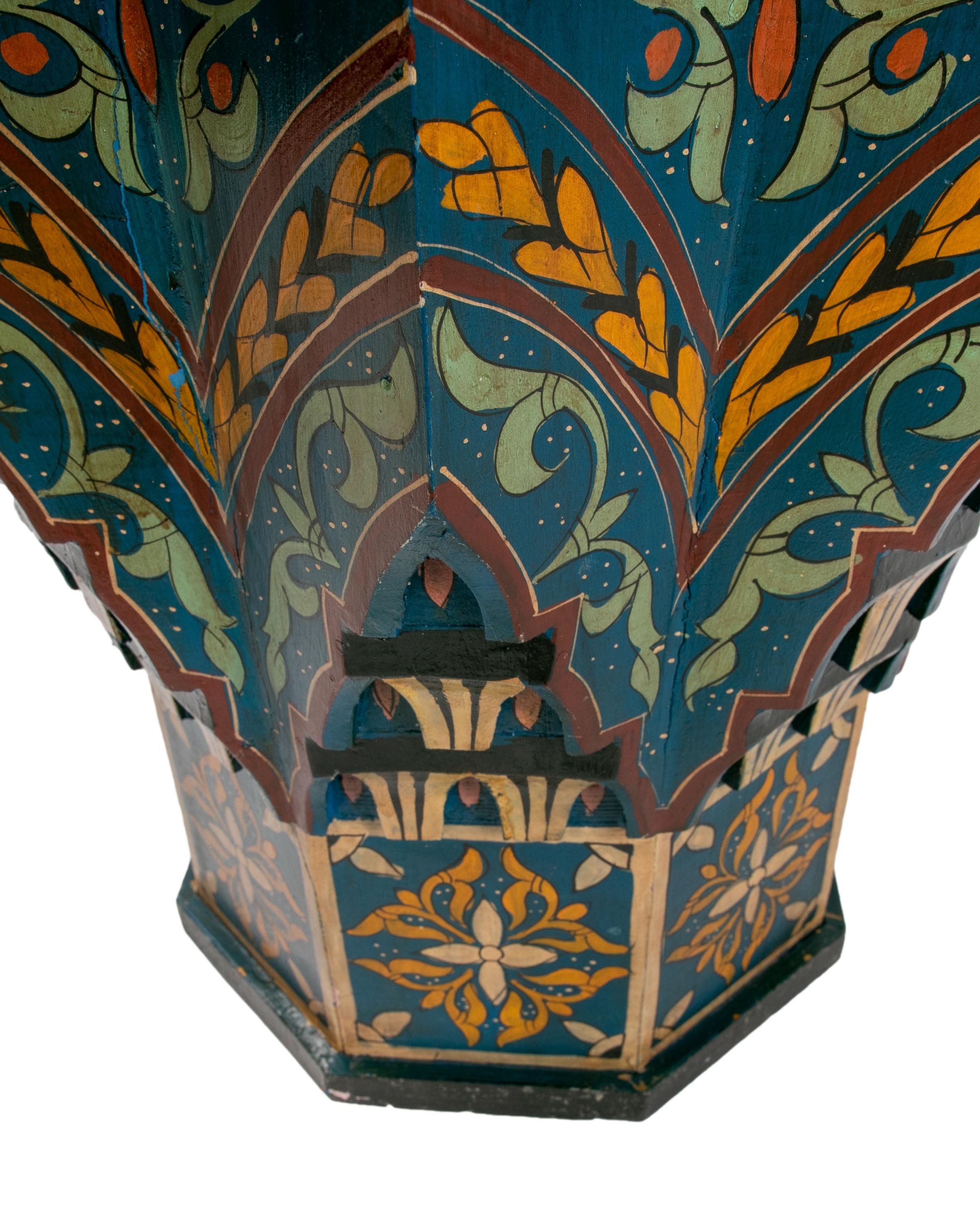 Mid-20th Century Moroccan Hand Painted 8-Point Star Wooden Pedestal Table 6