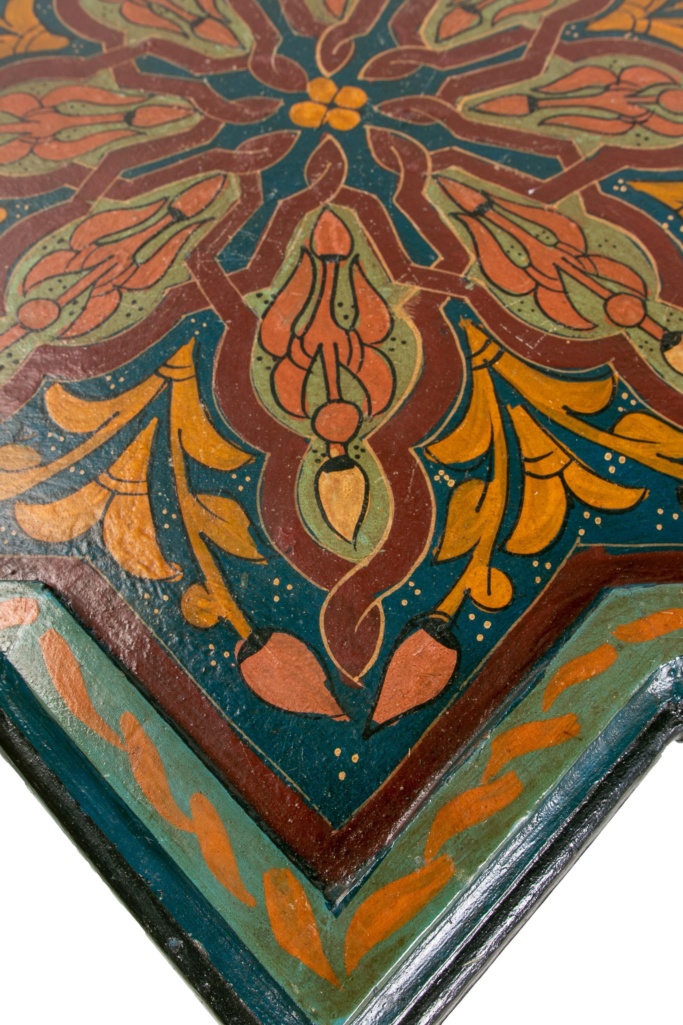 Mid-20th Century Moroccan Hand Painted 8-Point Star Wooden Pedestal Table 11