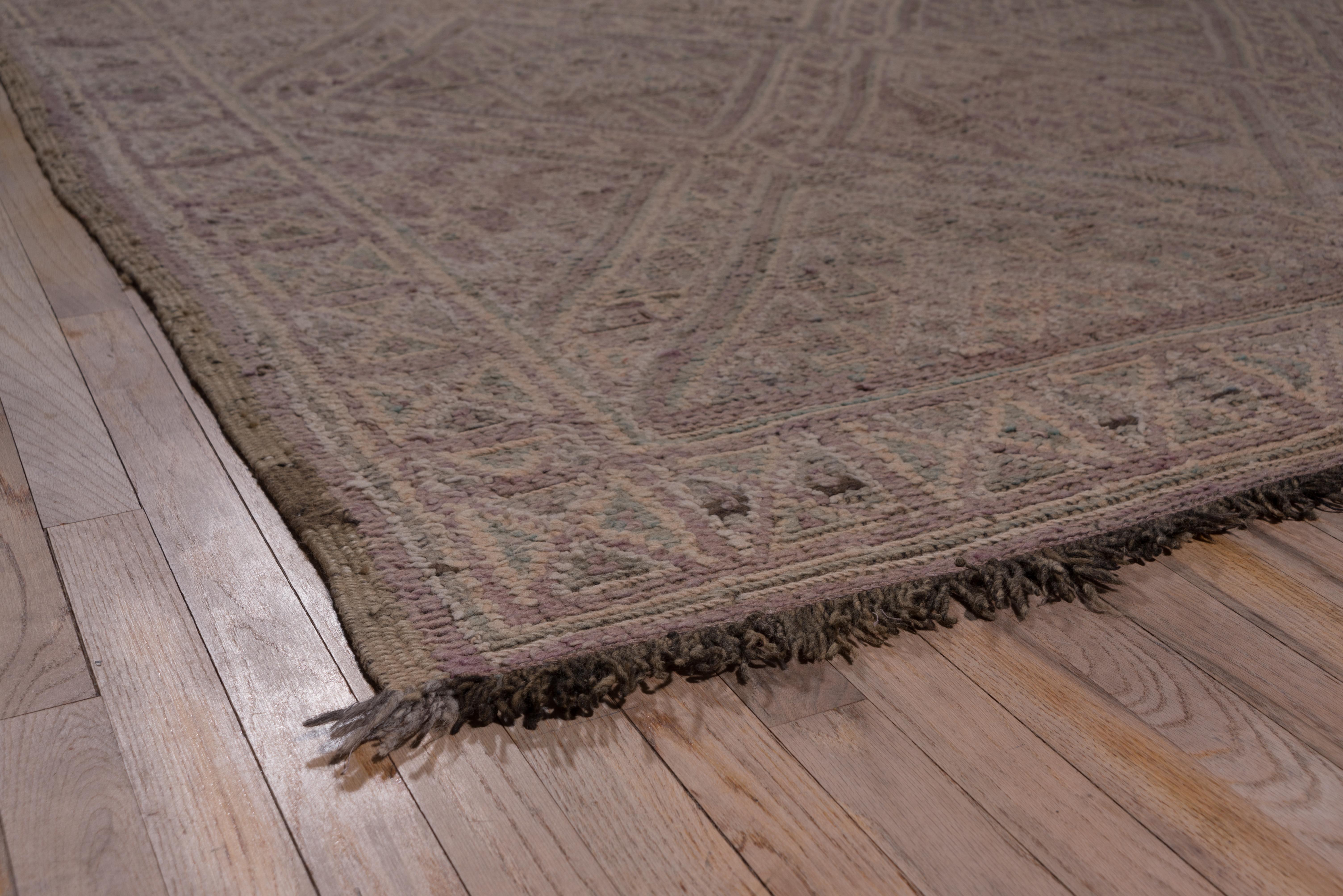 Mid-20th Century Moroccan Middle Atlas Beni Mguild Carpet, Purple Mauve Field 1