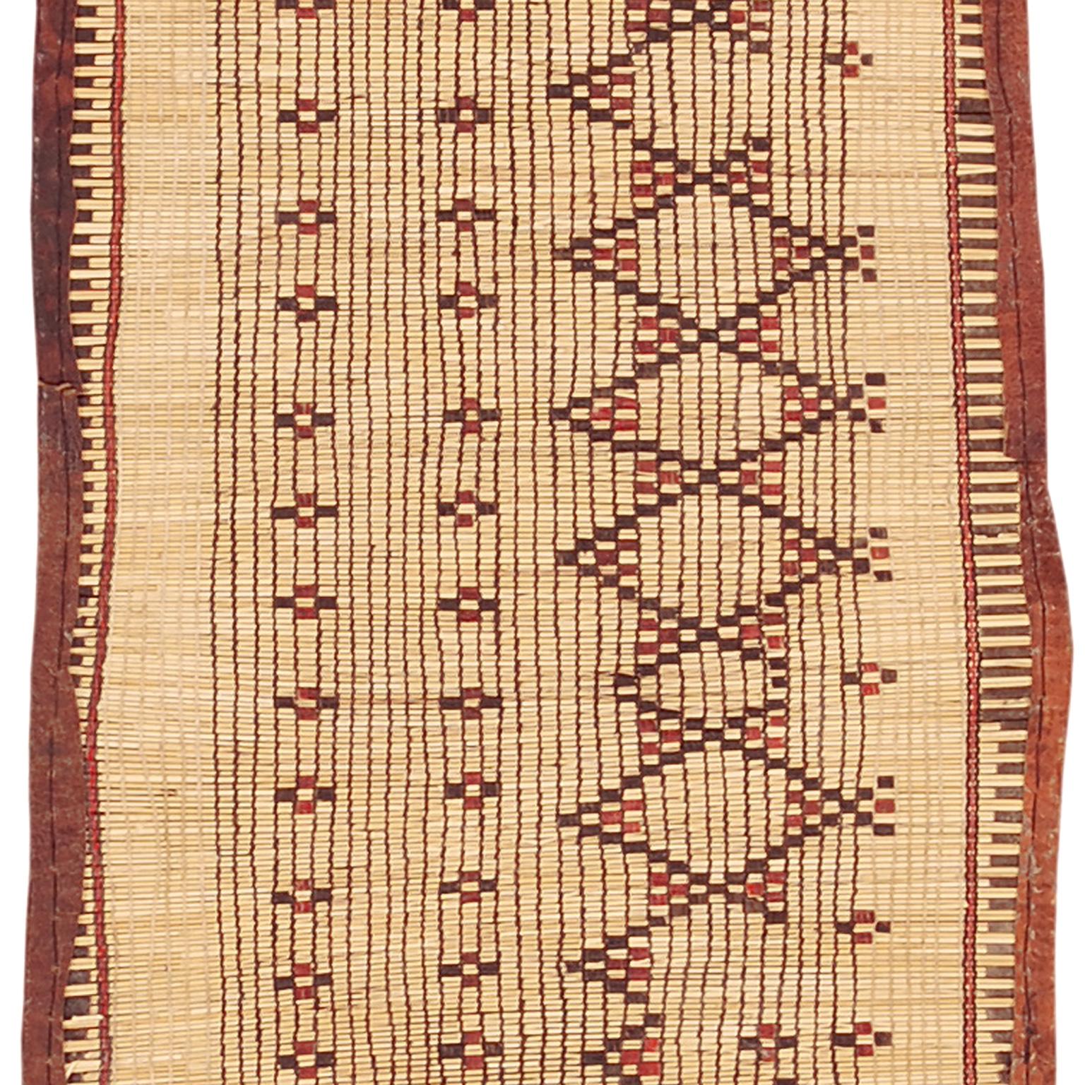 Marokkanische Tuareg-Tasche aus der Mitte des 20. Jahrhunderts (Stammeskunst) im Angebot