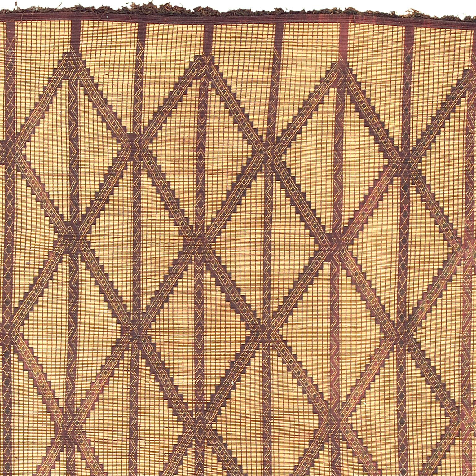 Hand-Woven Mid-20th Century Moroccan Tuareg Mat For Sale