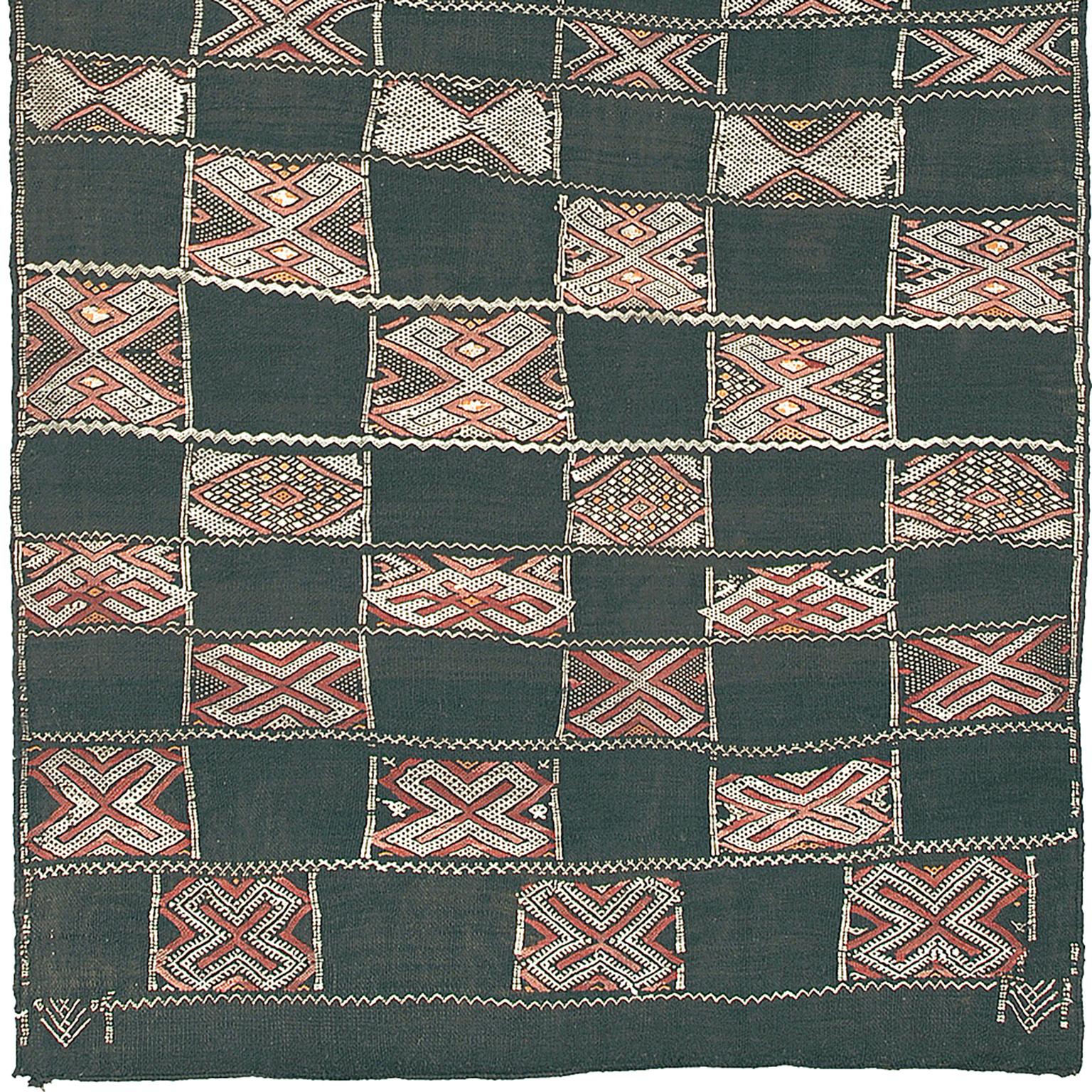 Mid-20th century Moroccan Zaiane carpet
Morocco, circa 1940
Handwoven.