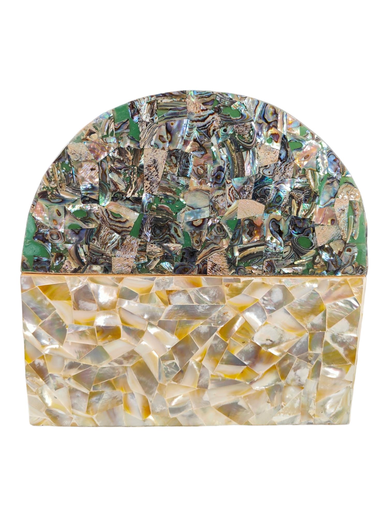 Mid-20th Century Mother of Pearl Box For Sale 2