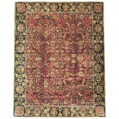 Tapis arabesque de grande taille de style moghol du milieu du 20e siècle en Marsala