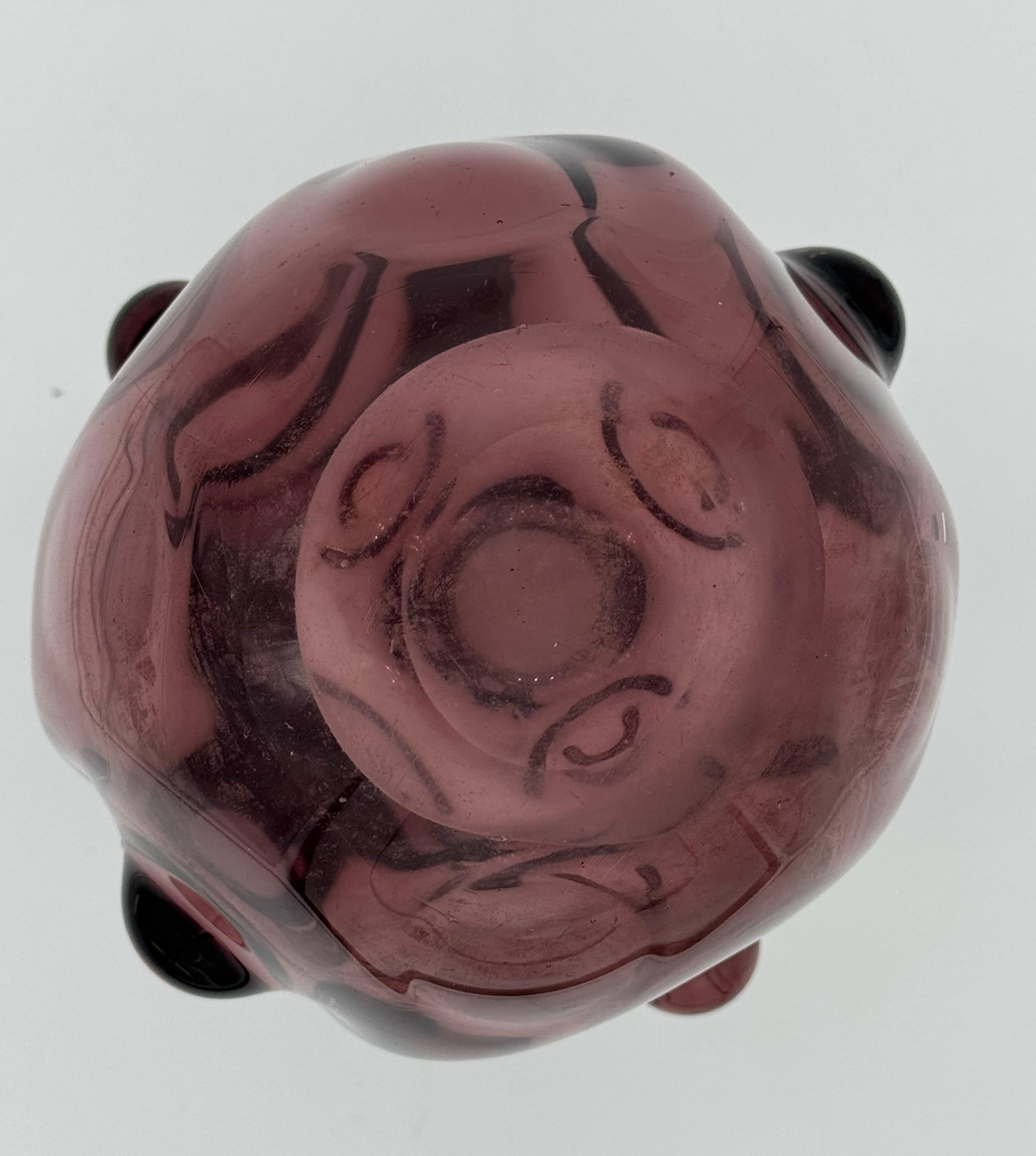 20ième siècle Vase en verre de Murano du milieu du 20e siècle - Une douce beauté en verre d'art en vente