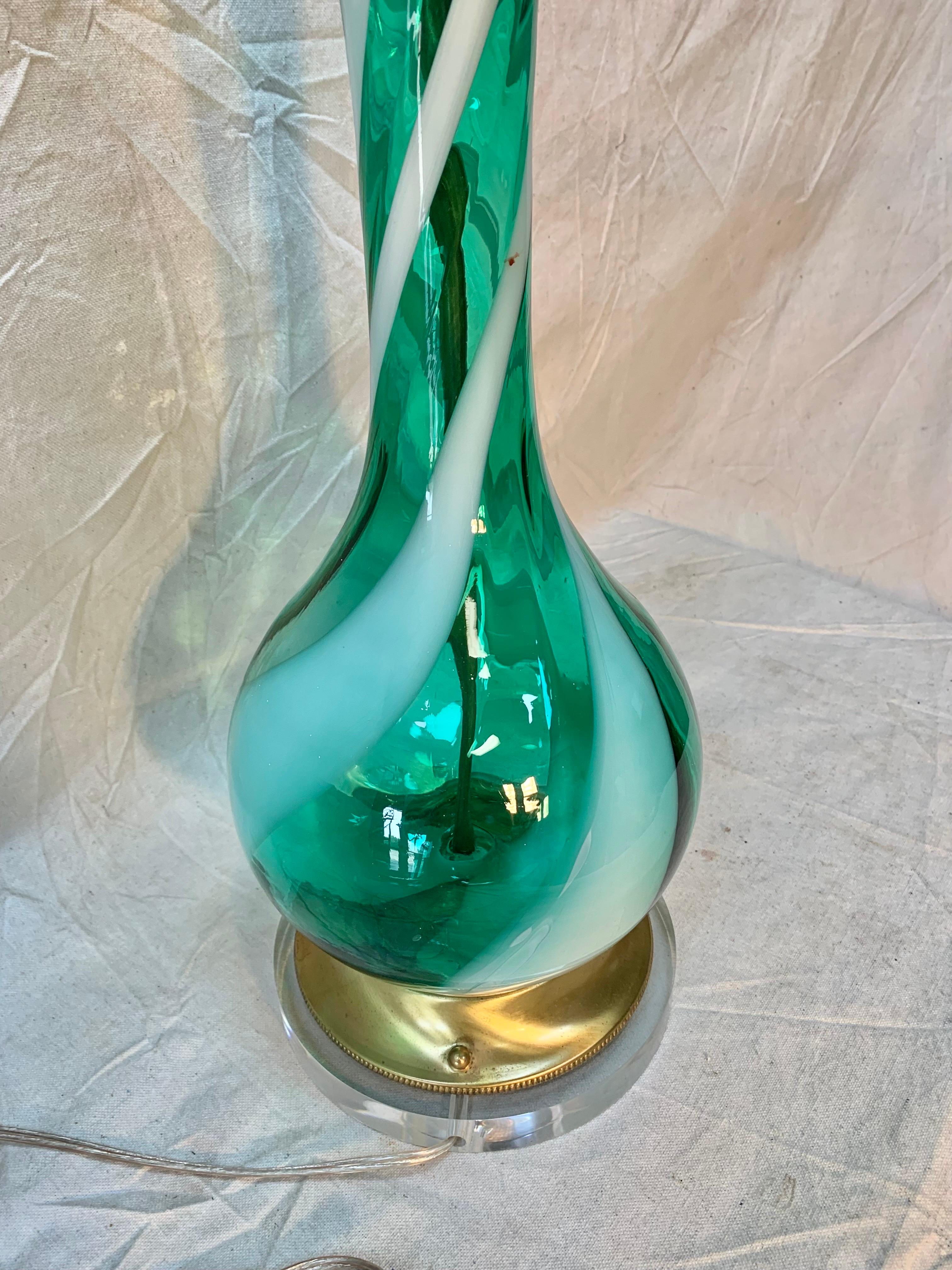 Mid 20th Century Murano Swirl Glass Table Lamp For Sale 4