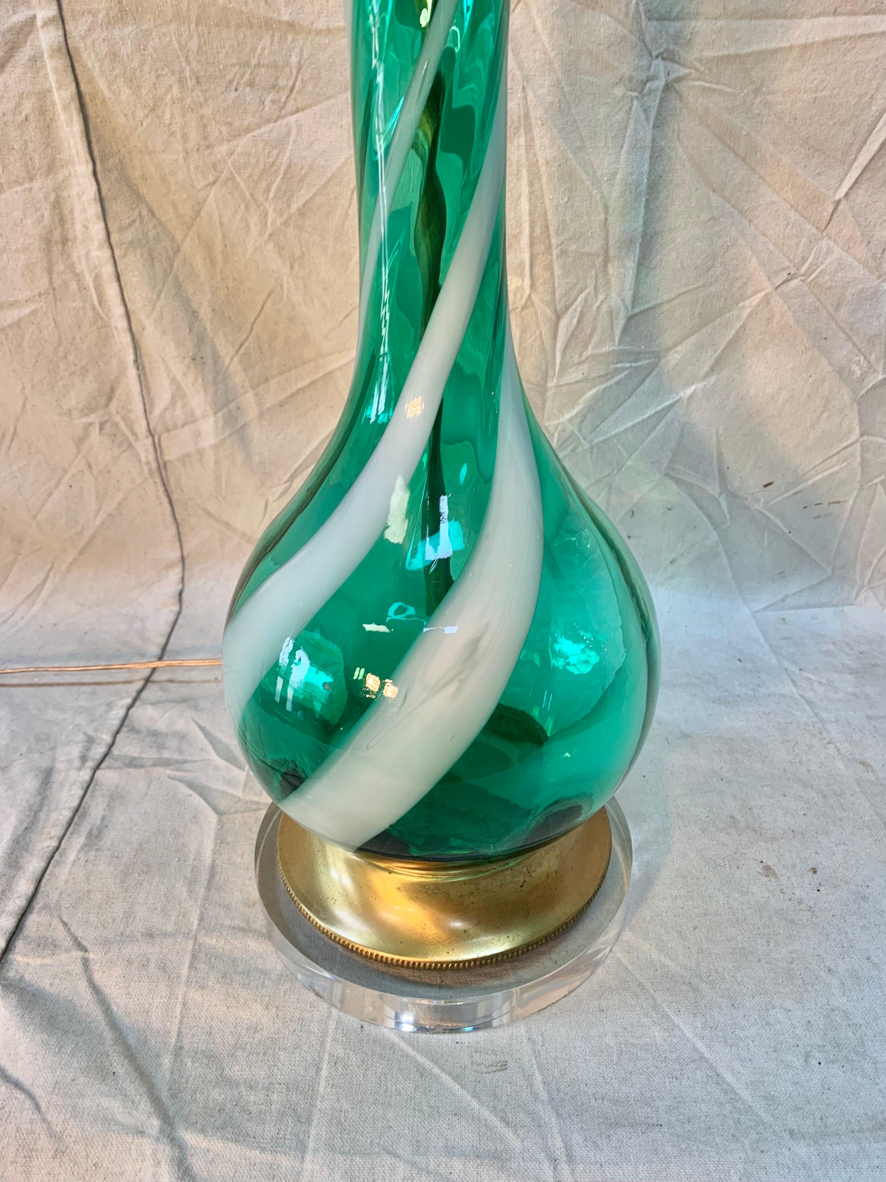 Italian Mid 20th Century Murano Swirl Glass Table Lamp For Sale