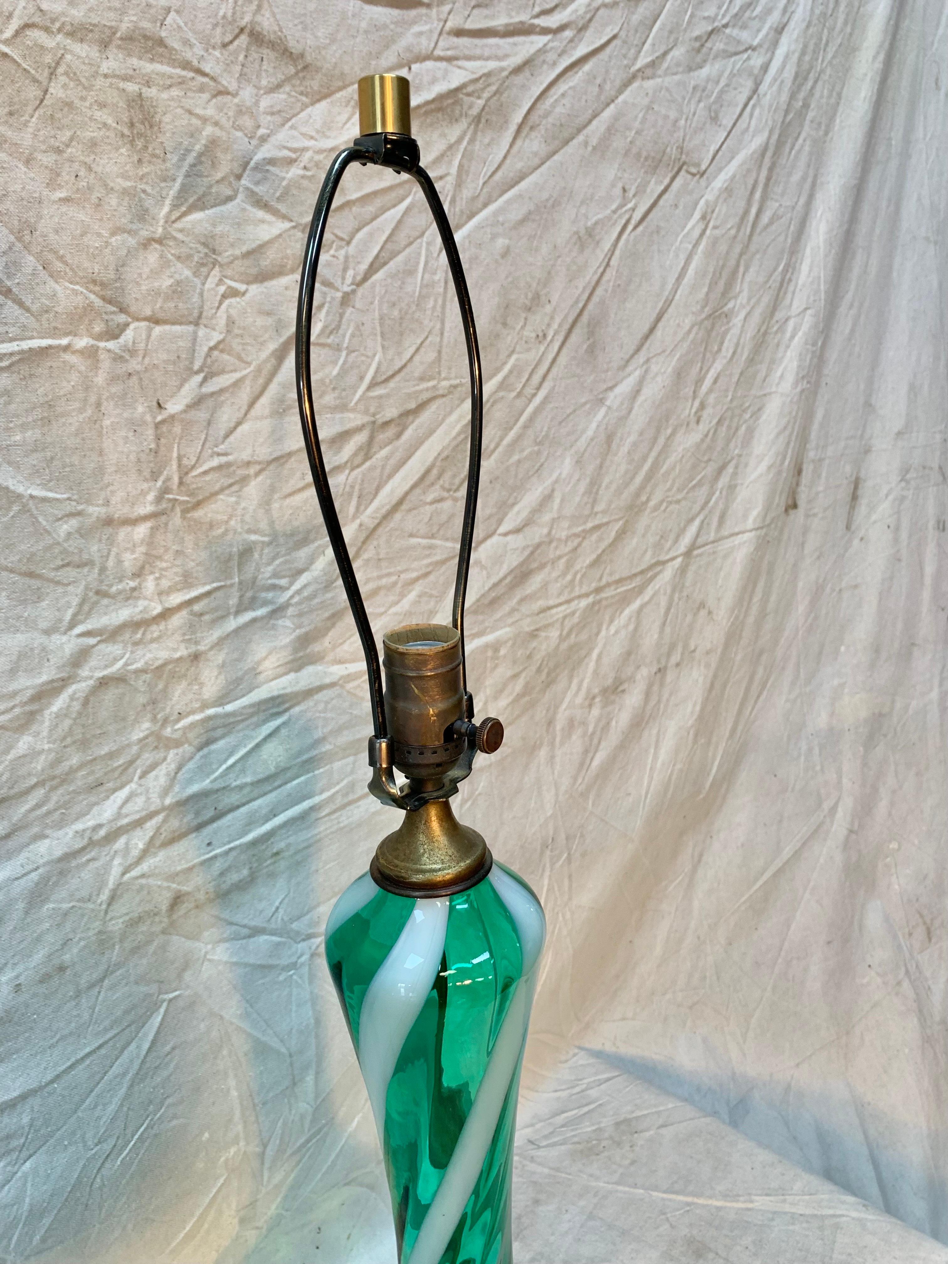 Mid 20th Century Murano Swirl Glass Table Lamp In Good Condition For Sale In Burton, TX