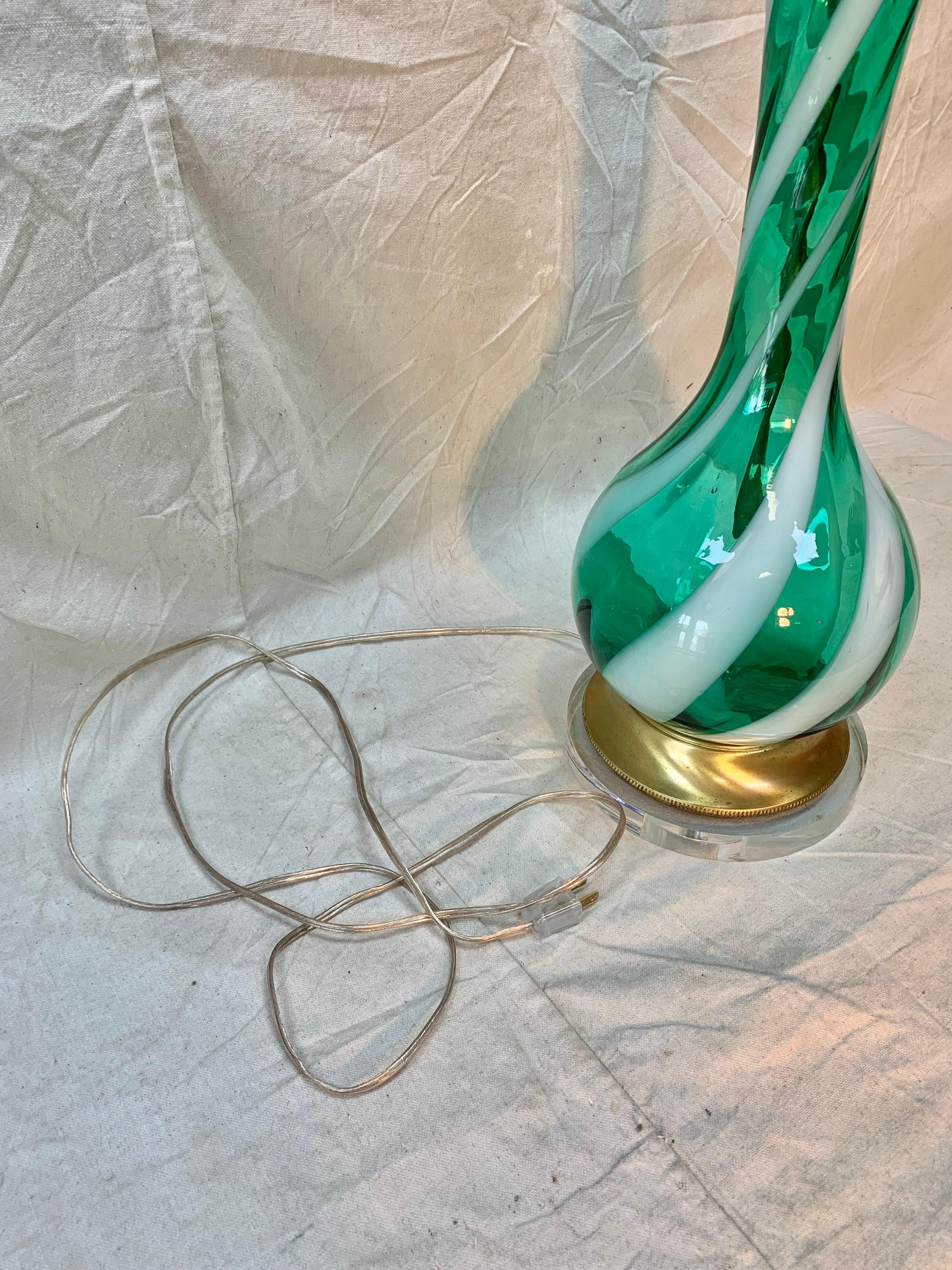 Mid 20th Century Murano Swirl Glass Table Lamp For Sale 2