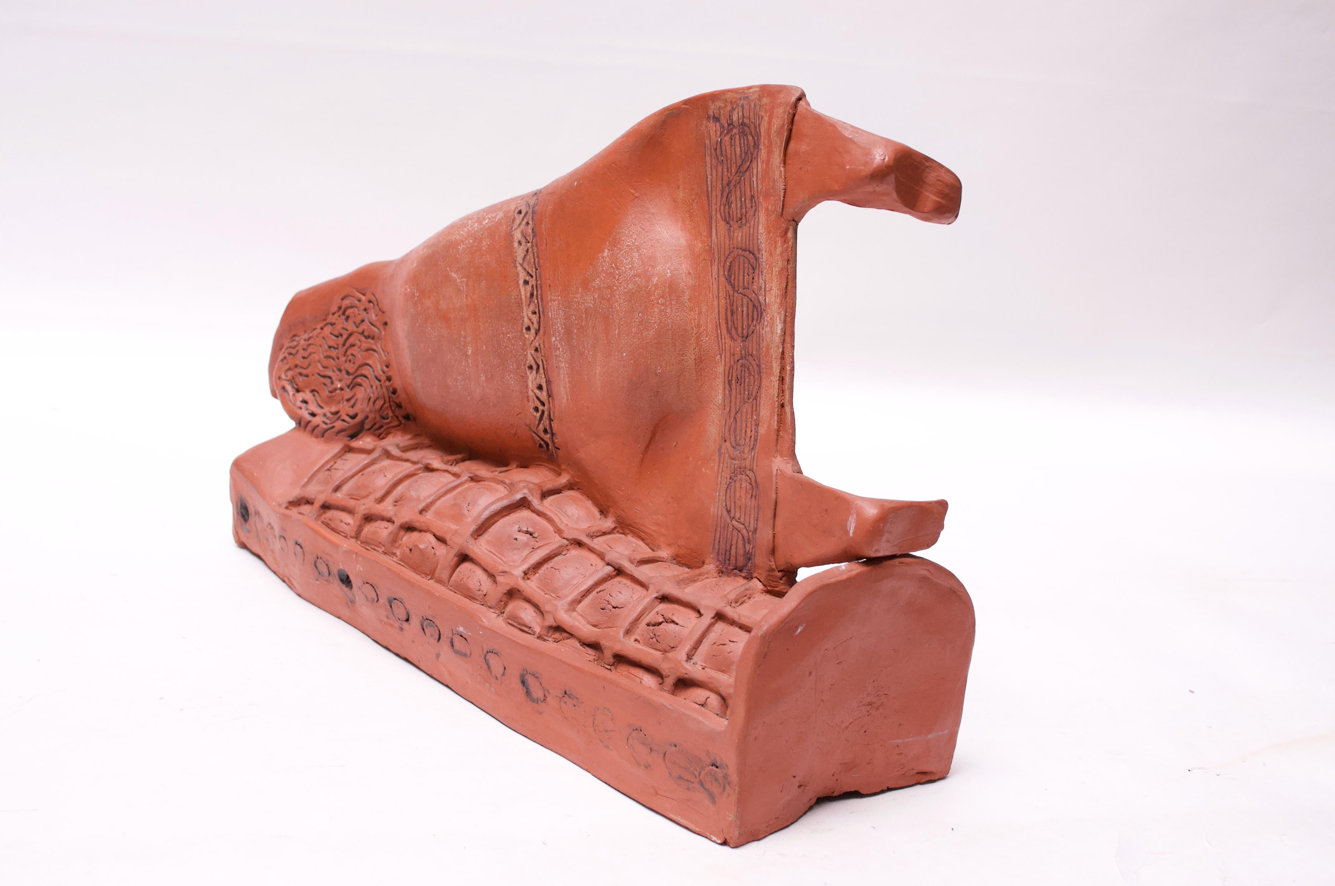 Sculpture mythologique en céramique « Méduse » en terre cuite du milieu du 20e siècle Bon état - En vente à Brooklyn, NY