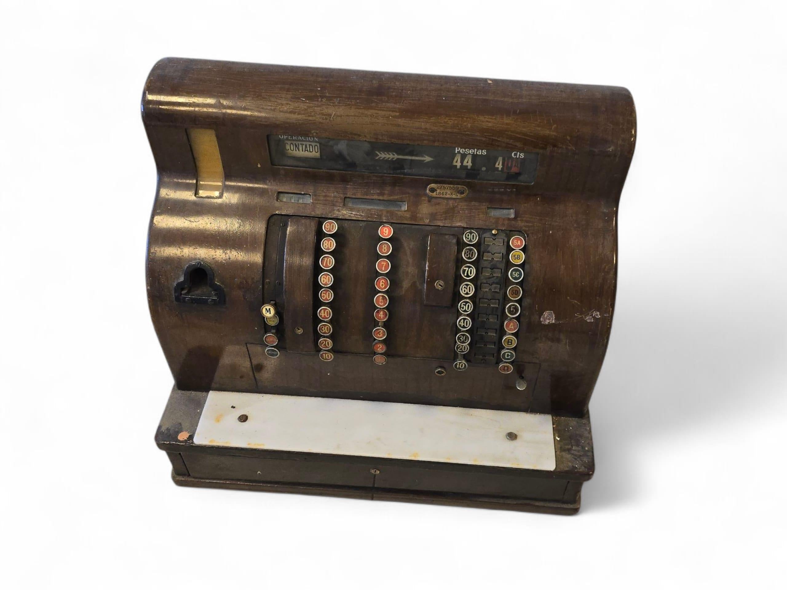 Caisse enregistreuse en laiton peint rouge 